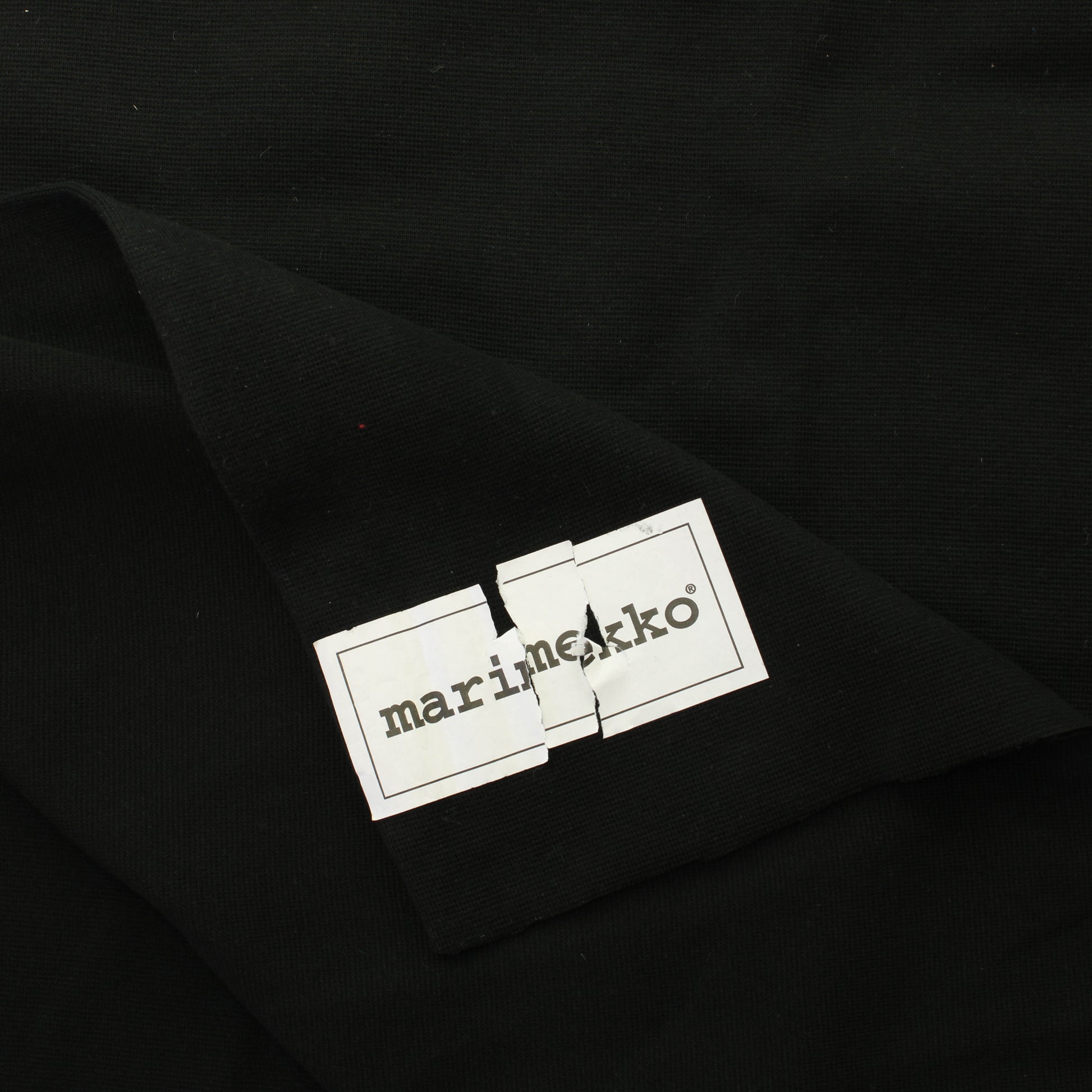 Marimekko Musta Tuubiresori - Pala