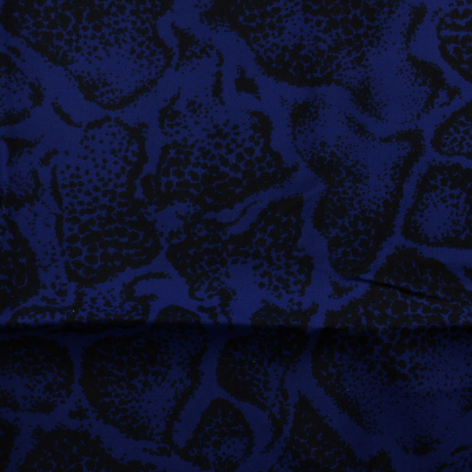 Sininen mustakuvioinen Vaatetuskangas - Pala