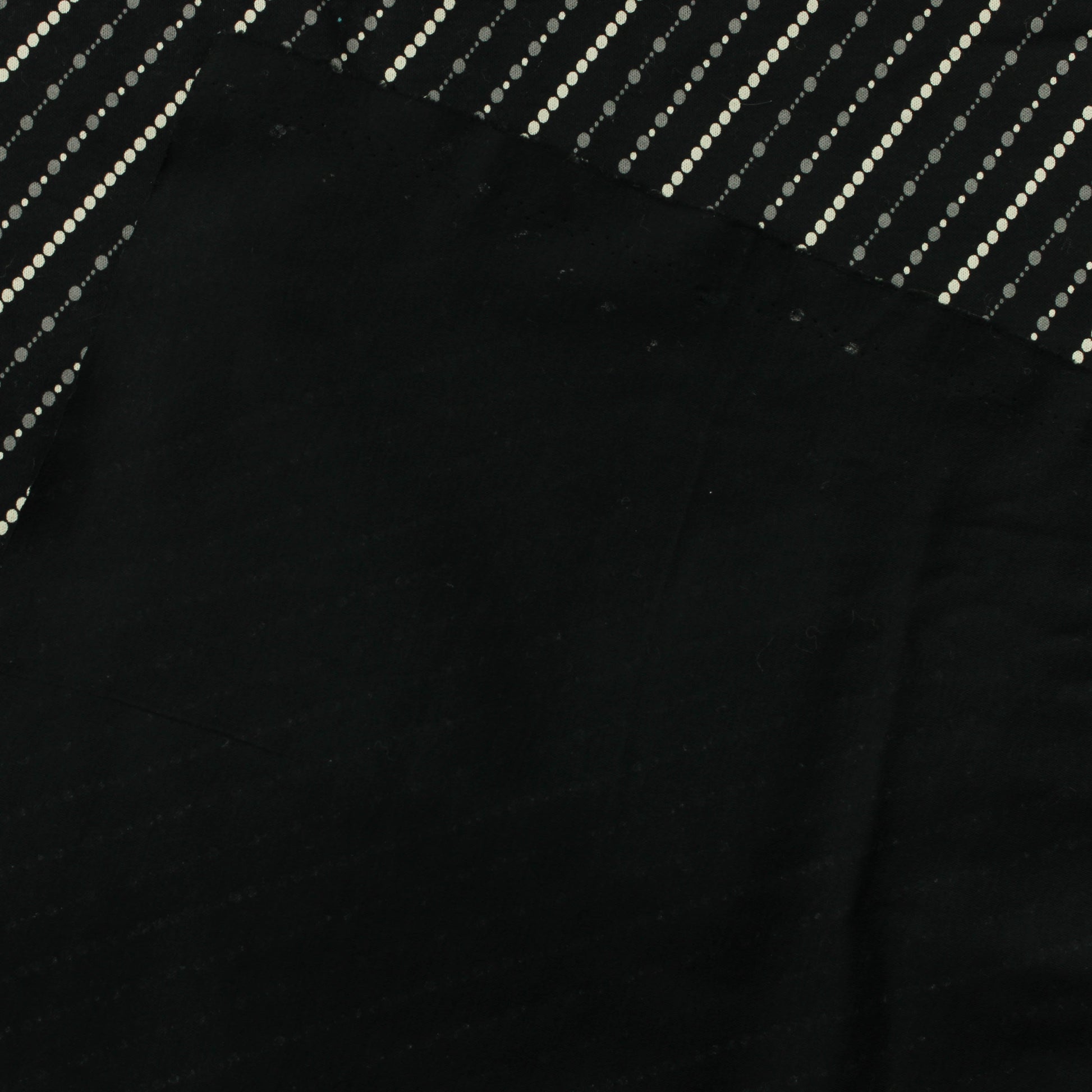 Mustapohjainen vinoraitainen Ohut Trikoo - Pala