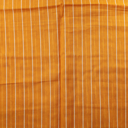 Lämminkeltainen pystyraitainen tekokuitu - Pala