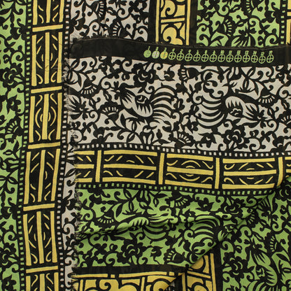 Monivärinen kukkaköynnöskuvioinen Vaatetuskangas - Pala