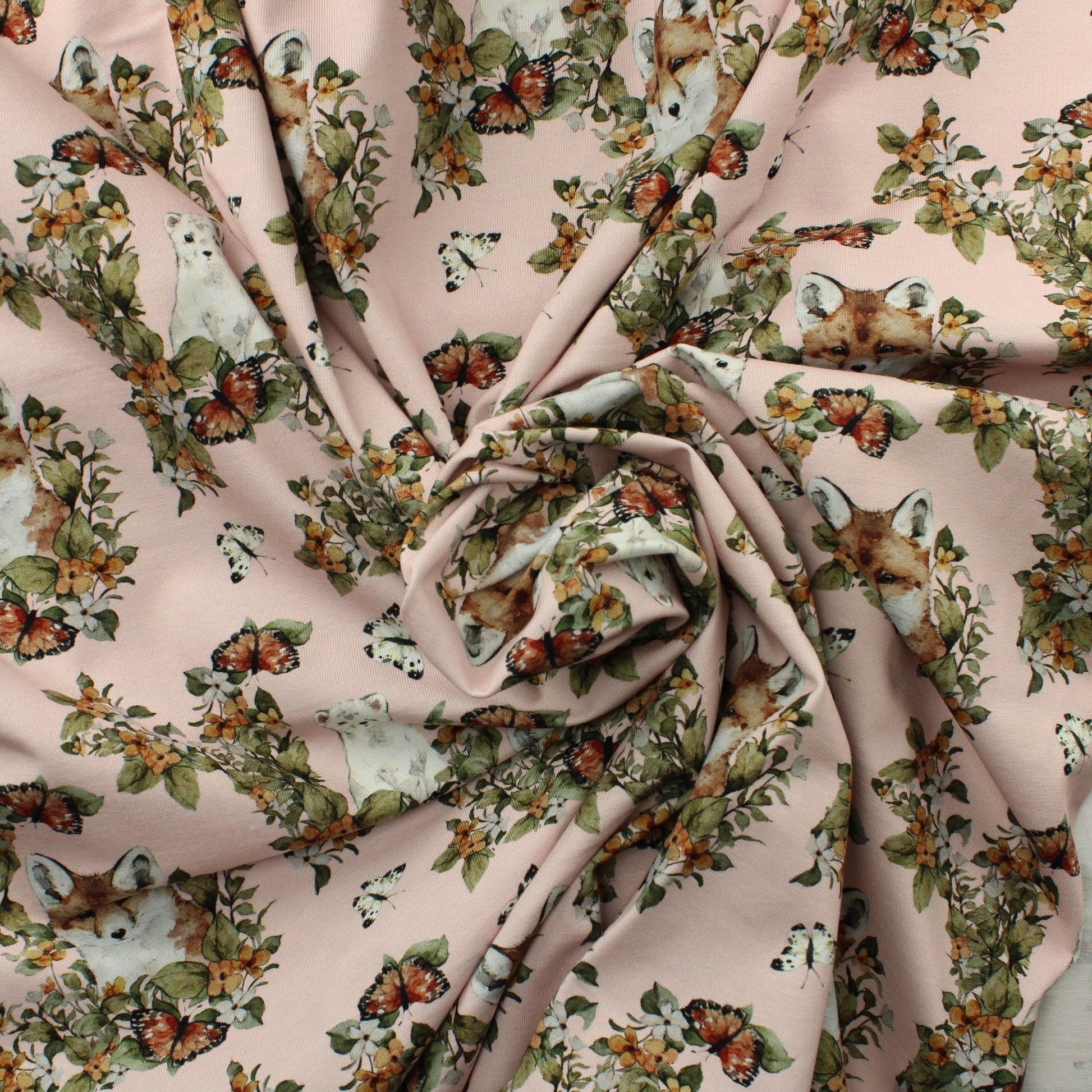 Kettu, lumikko ja perhonen Trikoo - Pala