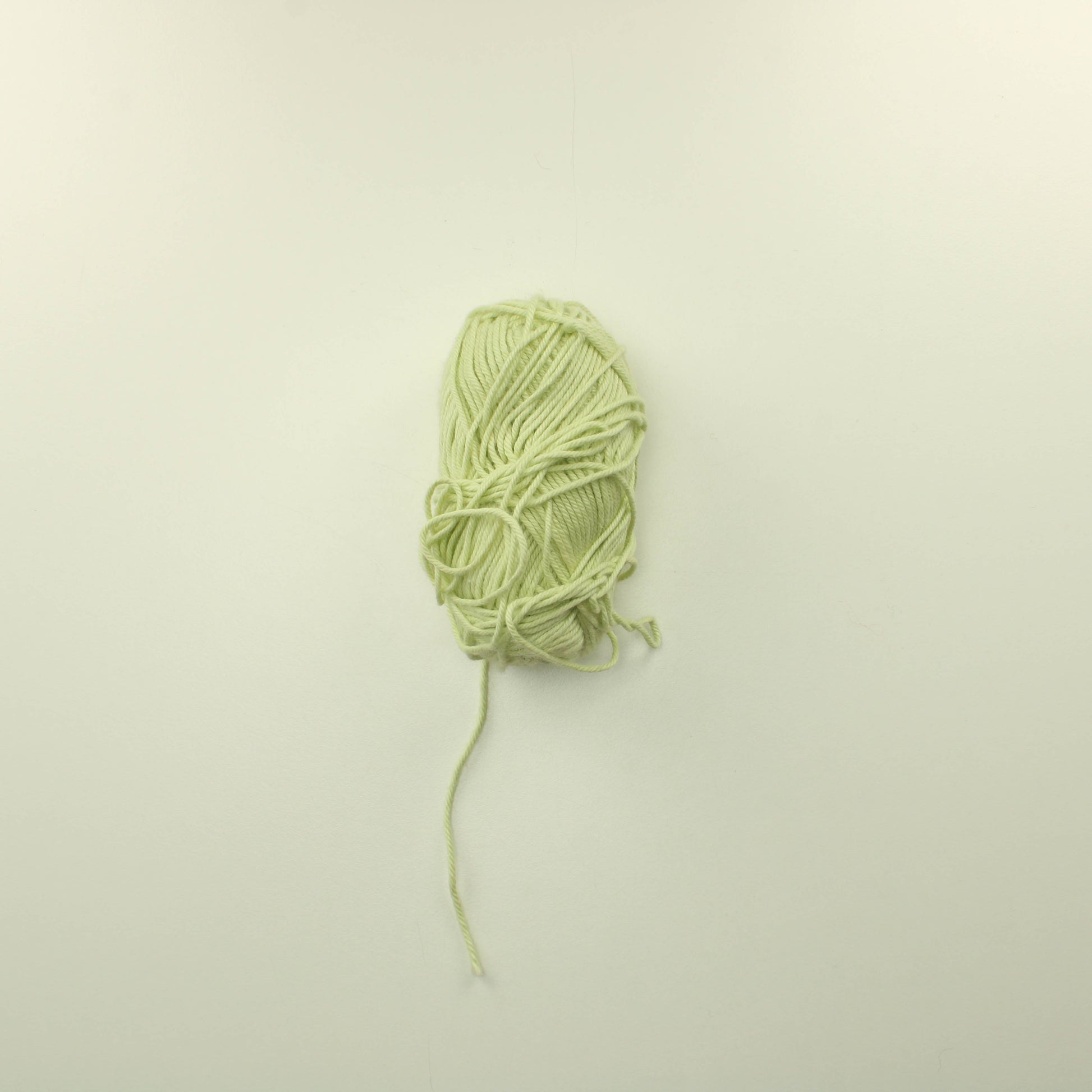 Vaalean vihreä puuvilla lanka