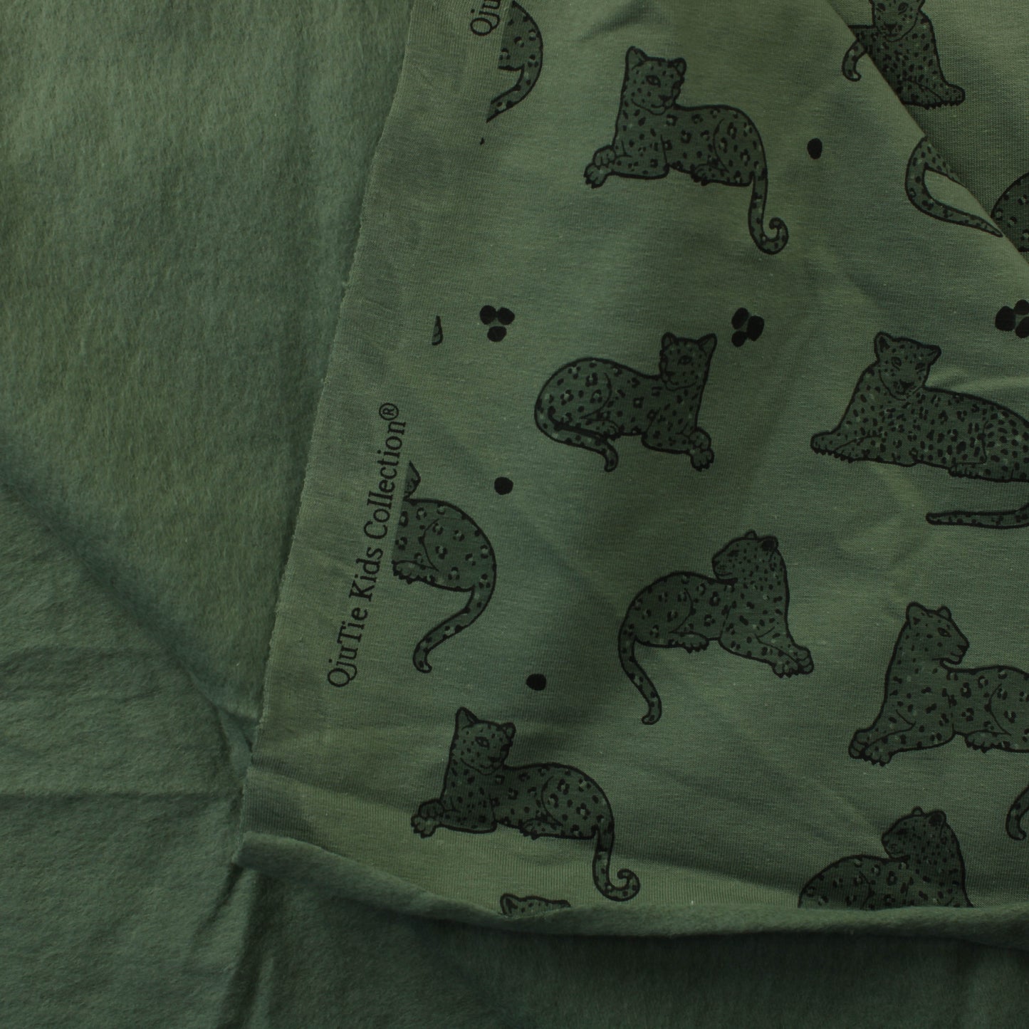 Pantterikuvioinen Vihreä Harjattu JC - Pala