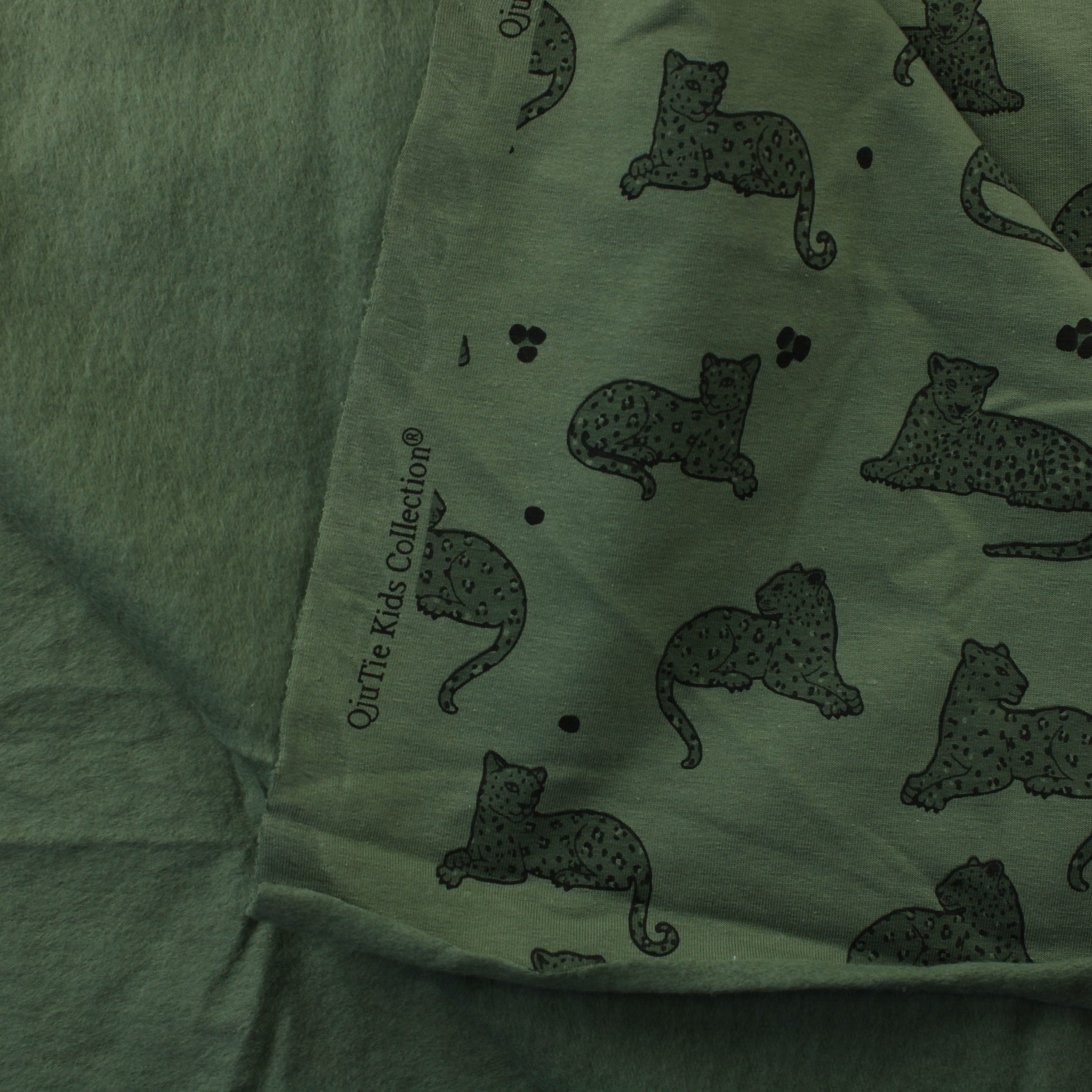 Pantterikuvioinen Vihreä Harjattu JC - Pala