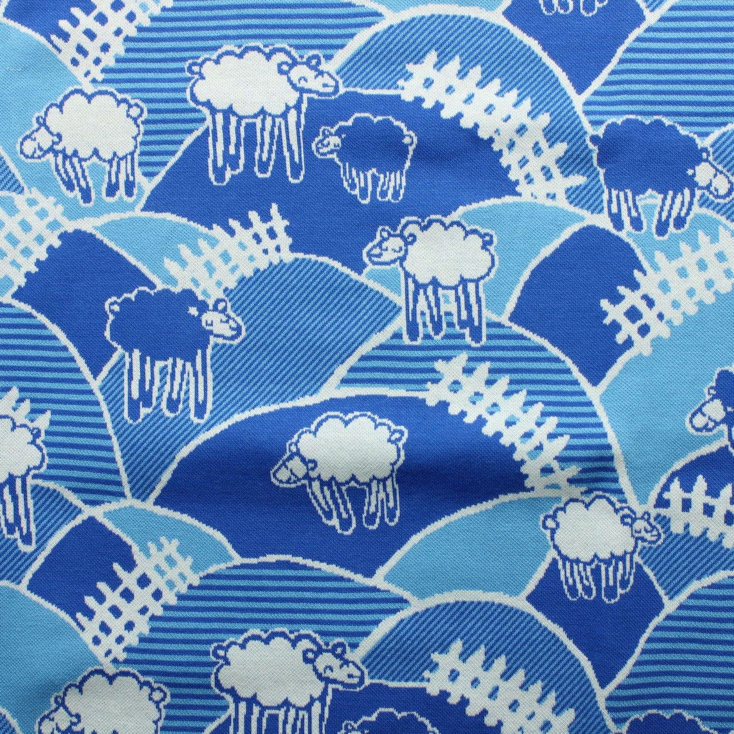 Muru Pilvilampaat Neulos - Pala