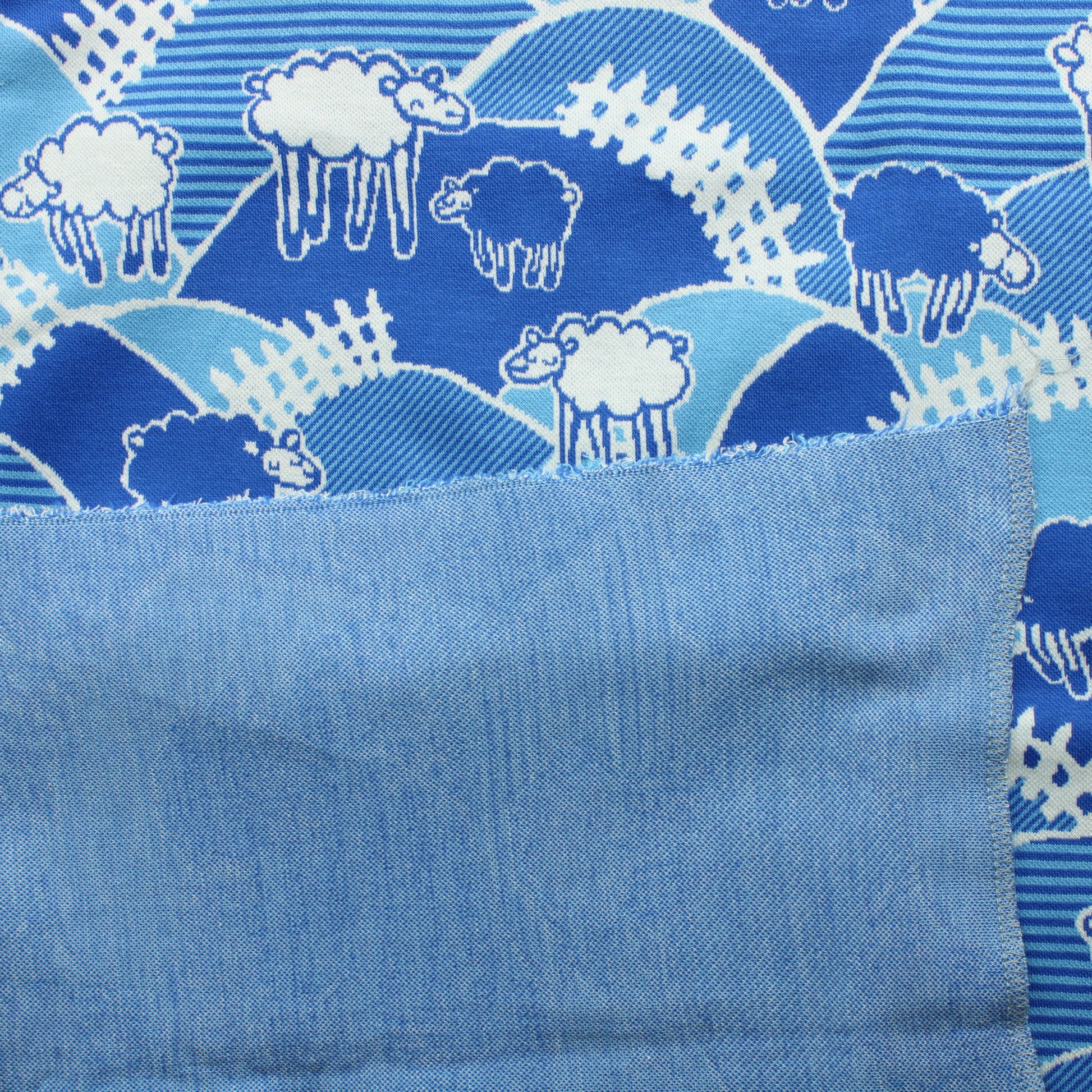 Muru Pilvilampaat Neulos - Pala