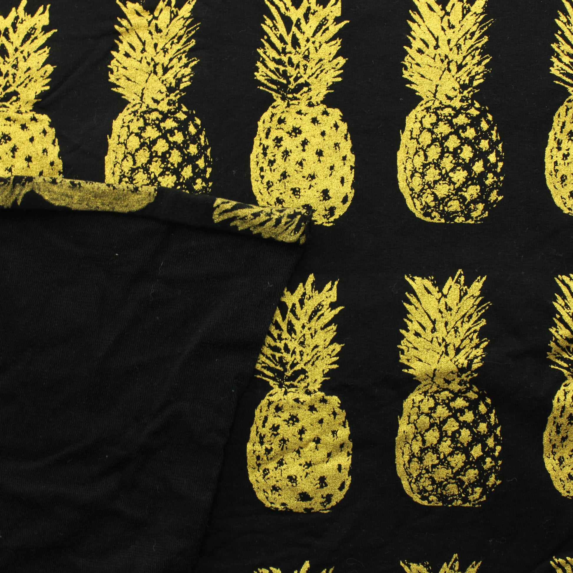 Kultaiset anananakset JC - Pala