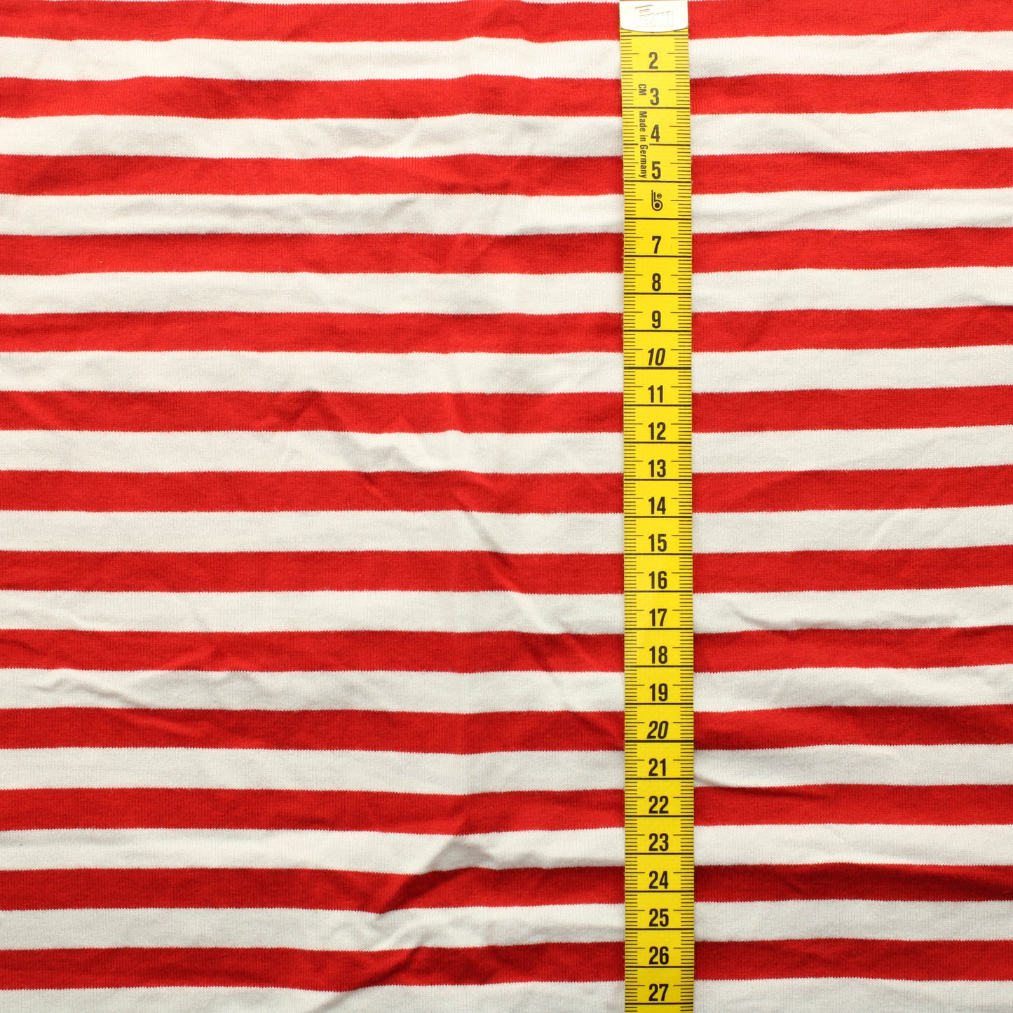 Punavalkoinen Raita Trikoo - Pala