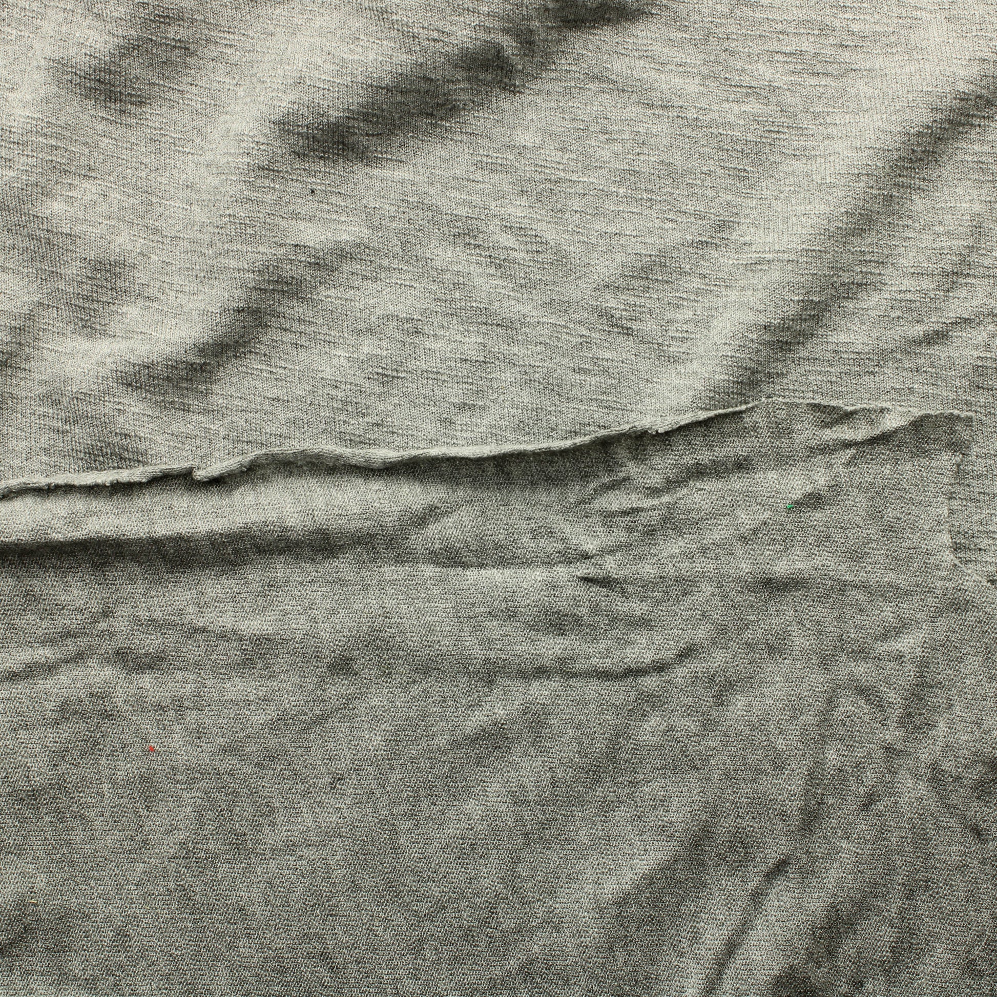 Harmaa meleerattu Neulos - Pala