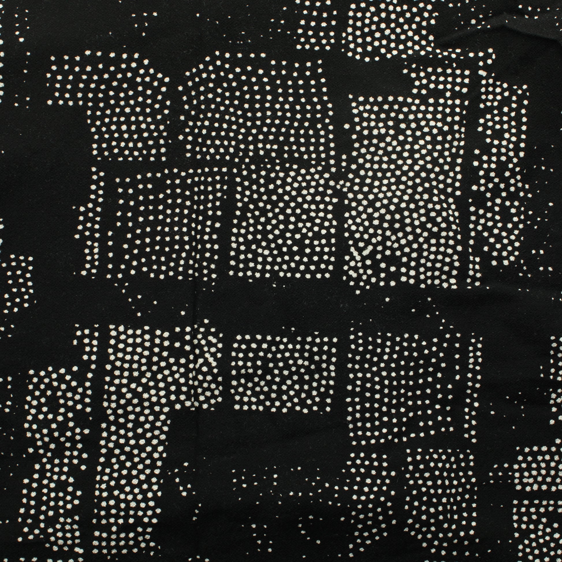 Musta valkokuvioinen Vaatetuskangas - Pala