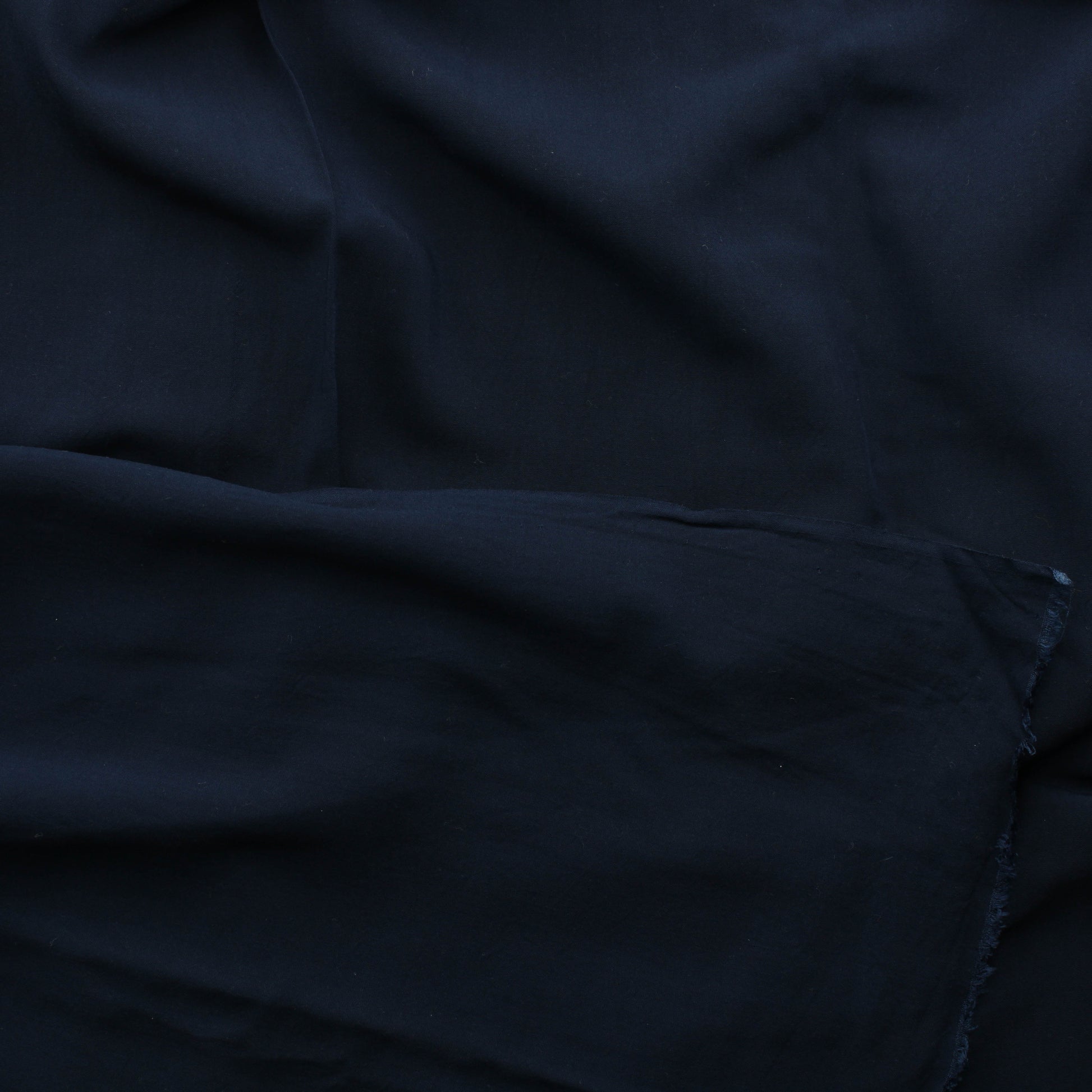 Tummansininen Vaatetuskangas - Pala