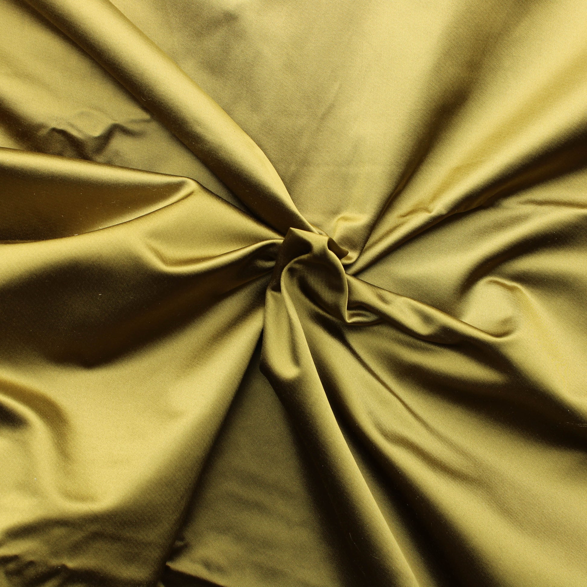 Vihertävänruskea Satiini - Pala