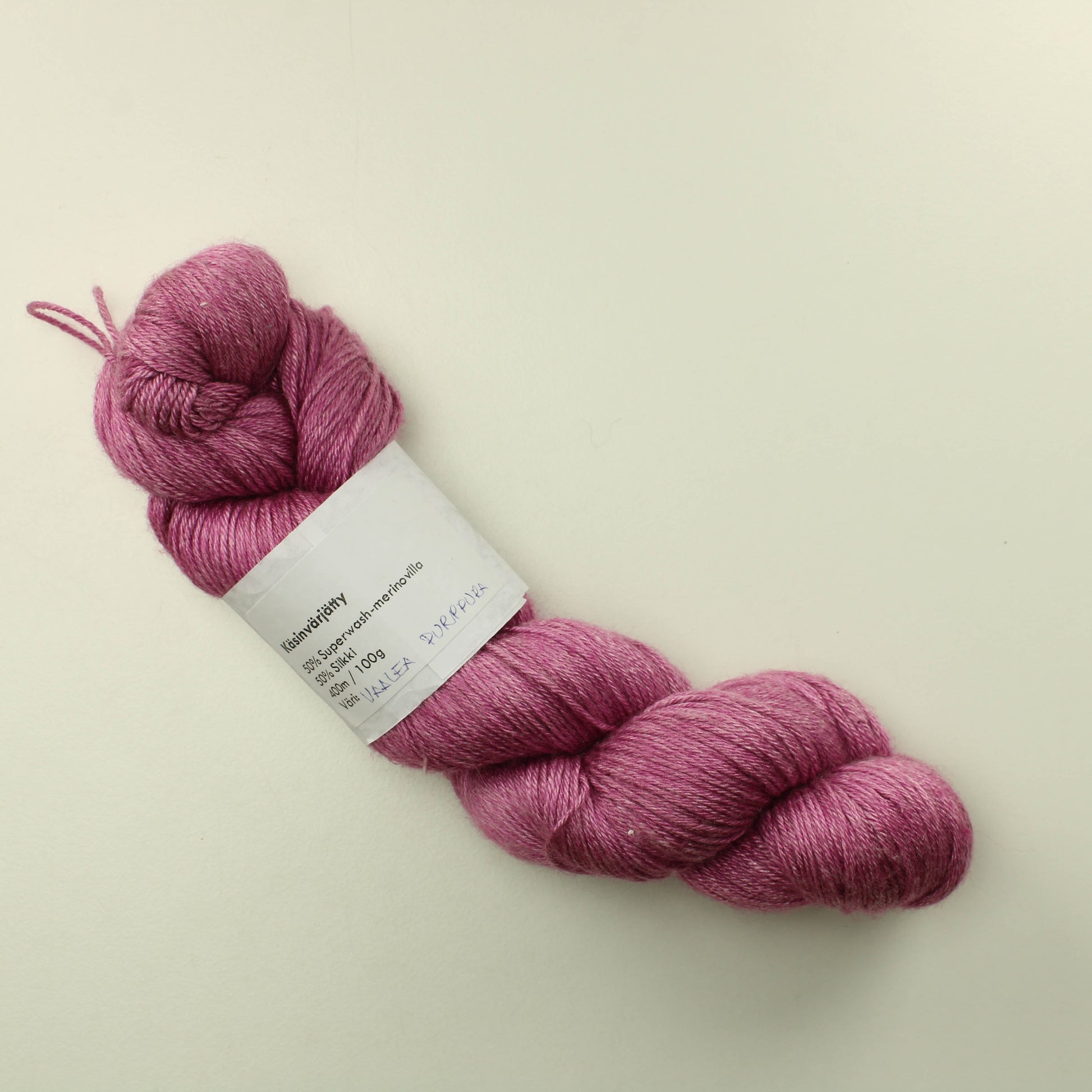 Lumoava Silkki II - Lankapussi 255