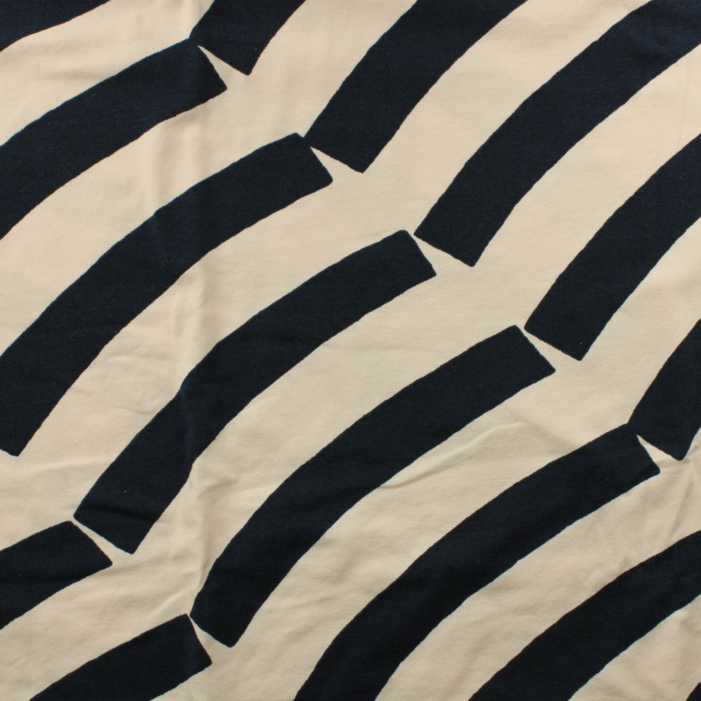 Haalean pinkki tummansini kuvioinen Trikoo - Pala