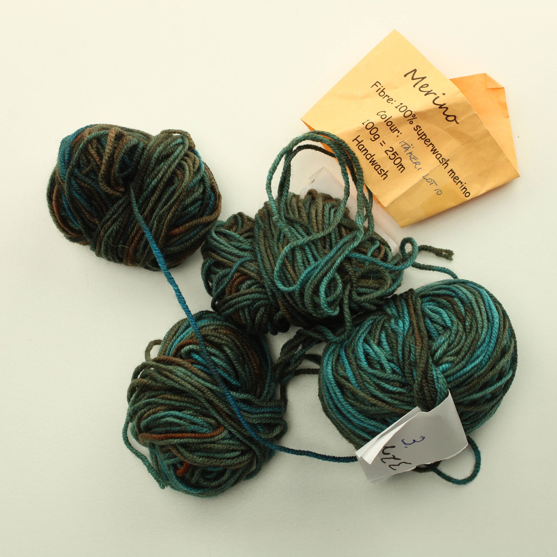 Hopeasäie Merino - Itämeri Lankapussi 277