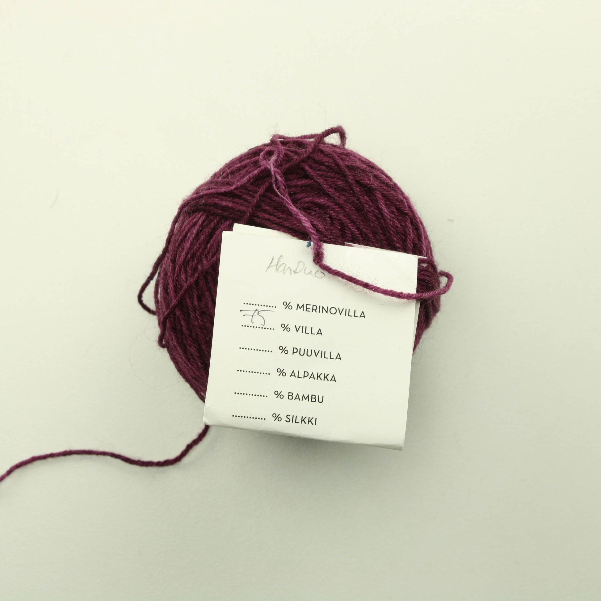 Handu Handuo 50g - Torinen Burgundy