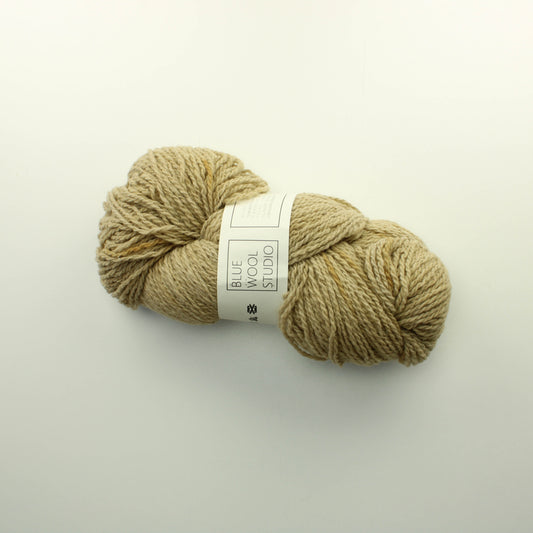 Blue Wool Studio 110g - Hiekka