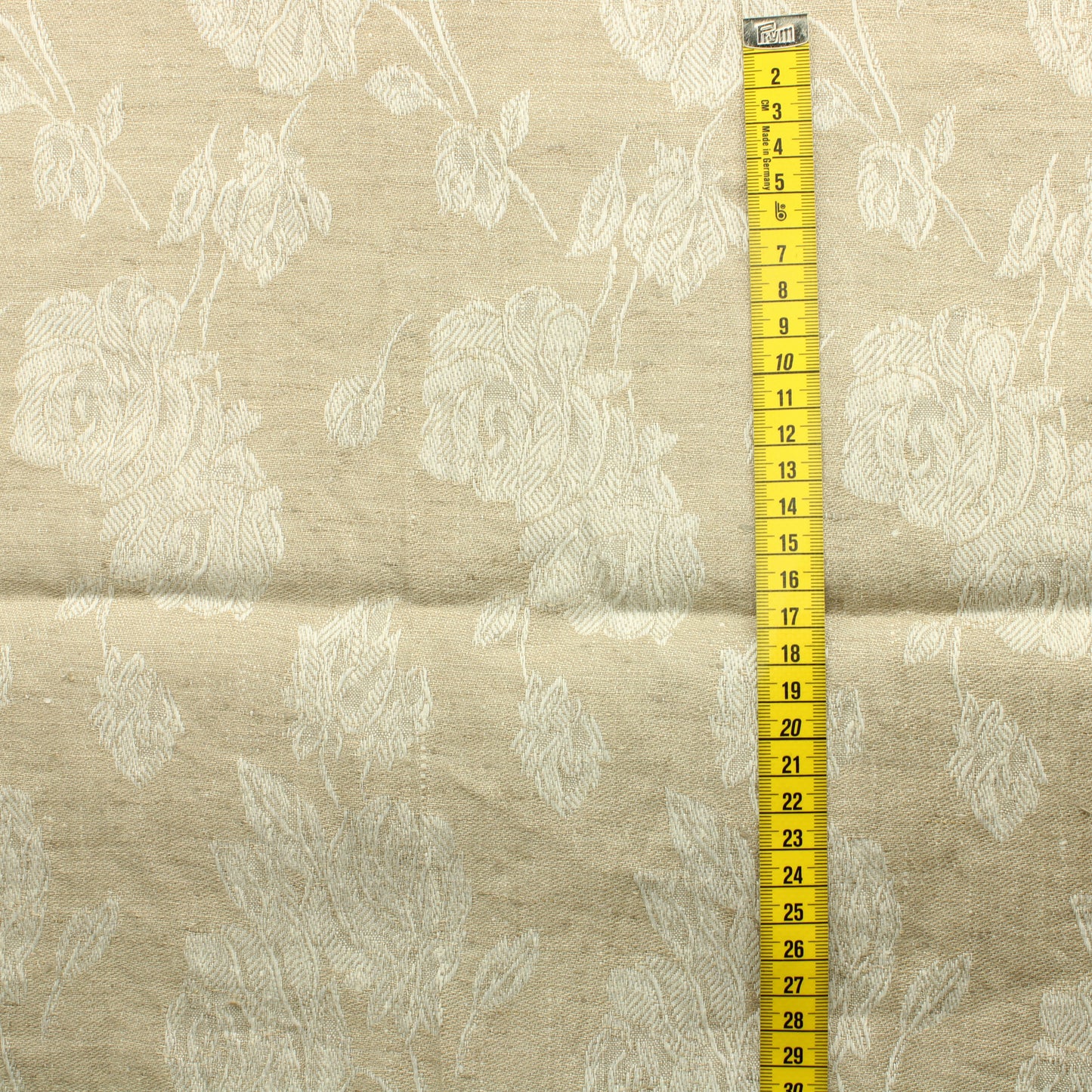 Kudotut ruusukuviot Pellava - Pala