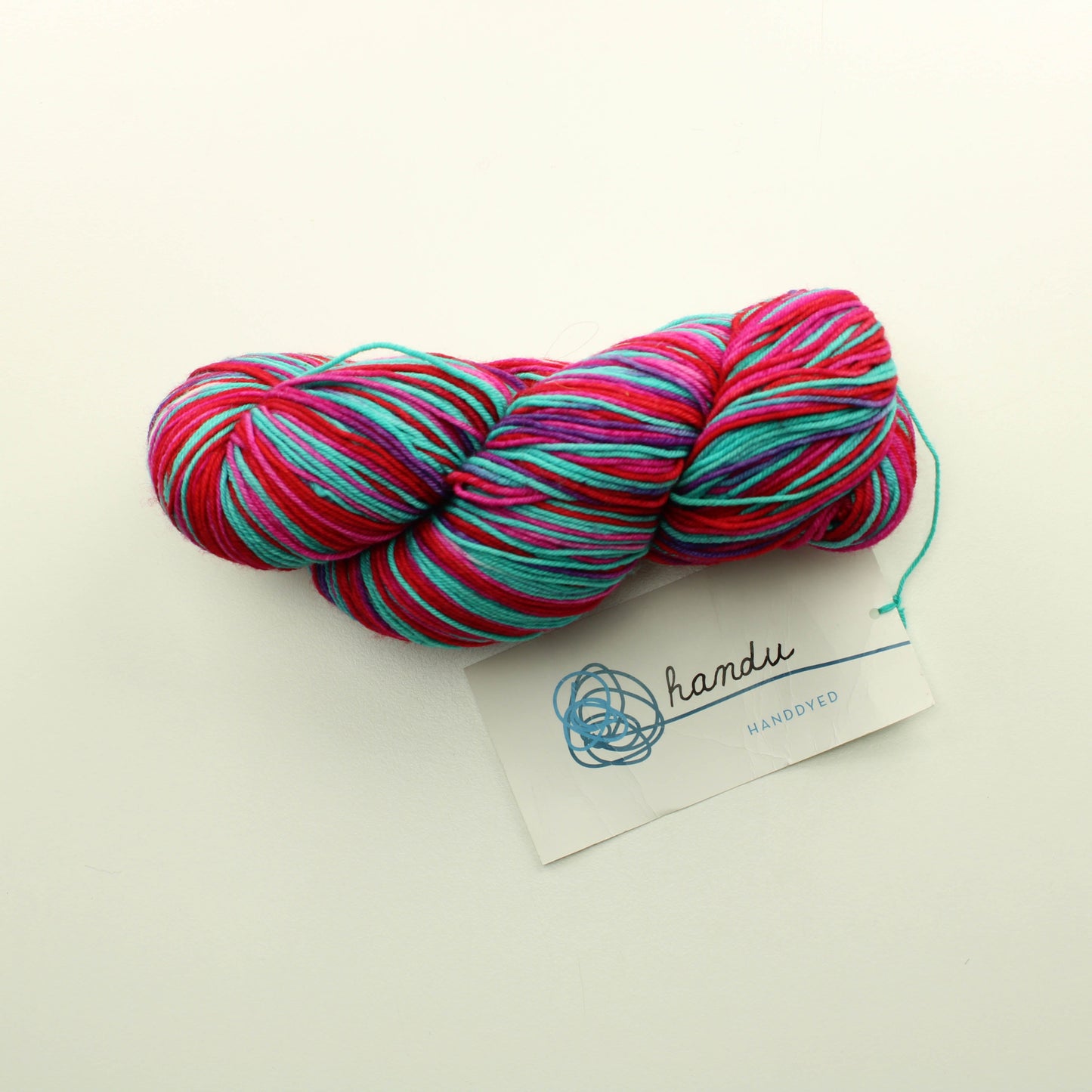 Handu Handdyed Merino fingering - Manhattan Transfer