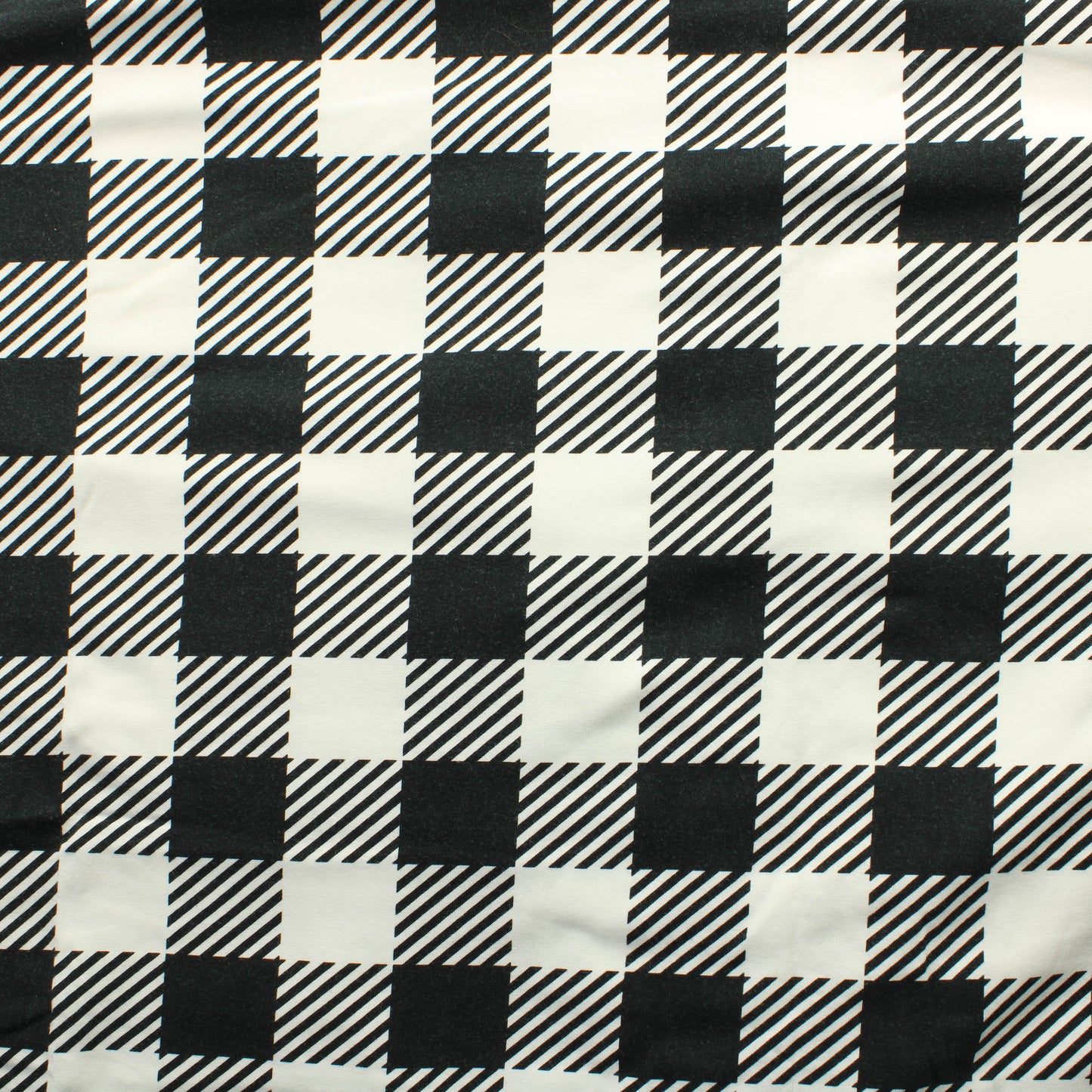 Mustavalko ruudullinen Trikoo - Pala