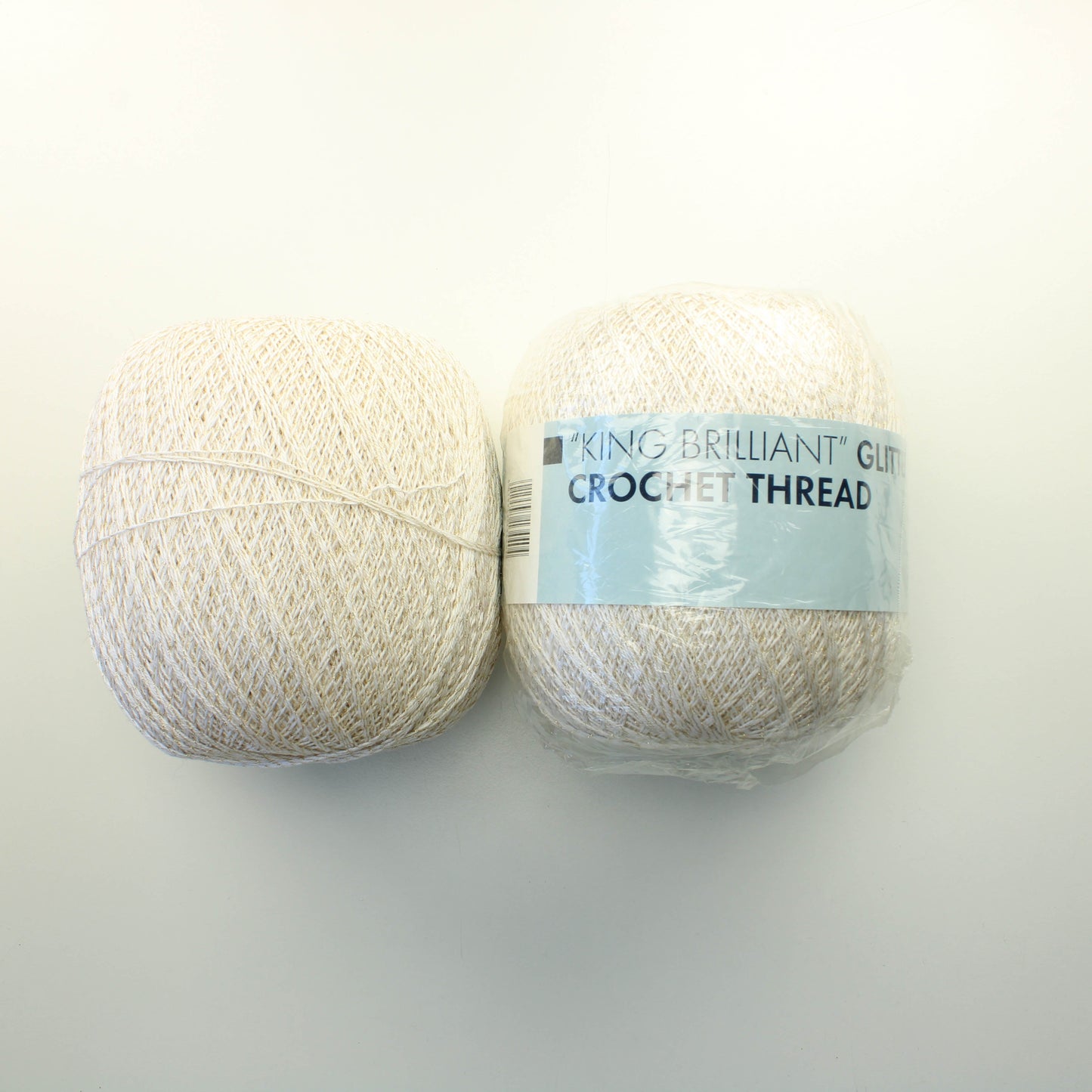 Zettl King Brilliant glitter-effect crochet thread - Luonnonvalkoinen-kulta Lankapussi 325 (852g sis. pahviholkit))