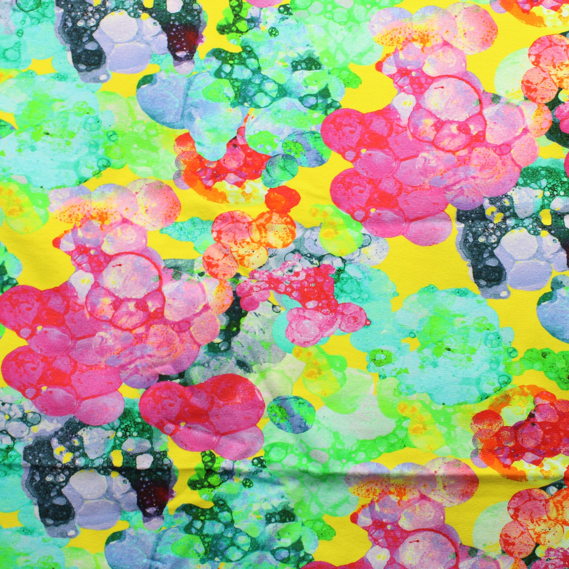 Hellin Trikoo - Pala