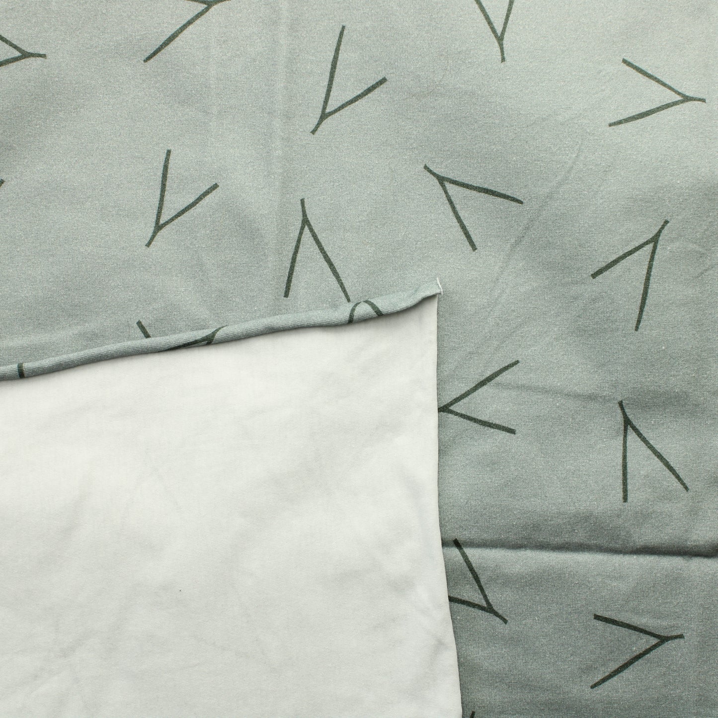 Harmaa mustakuvioinen Trikoo - Pala