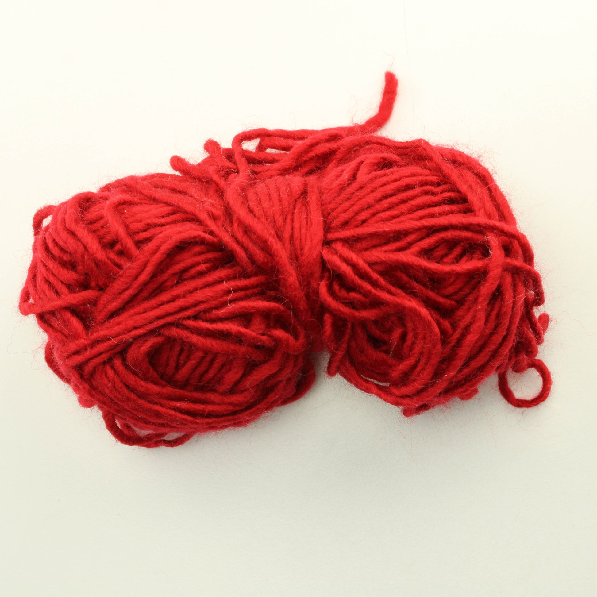 Punainen villalanka - 63g