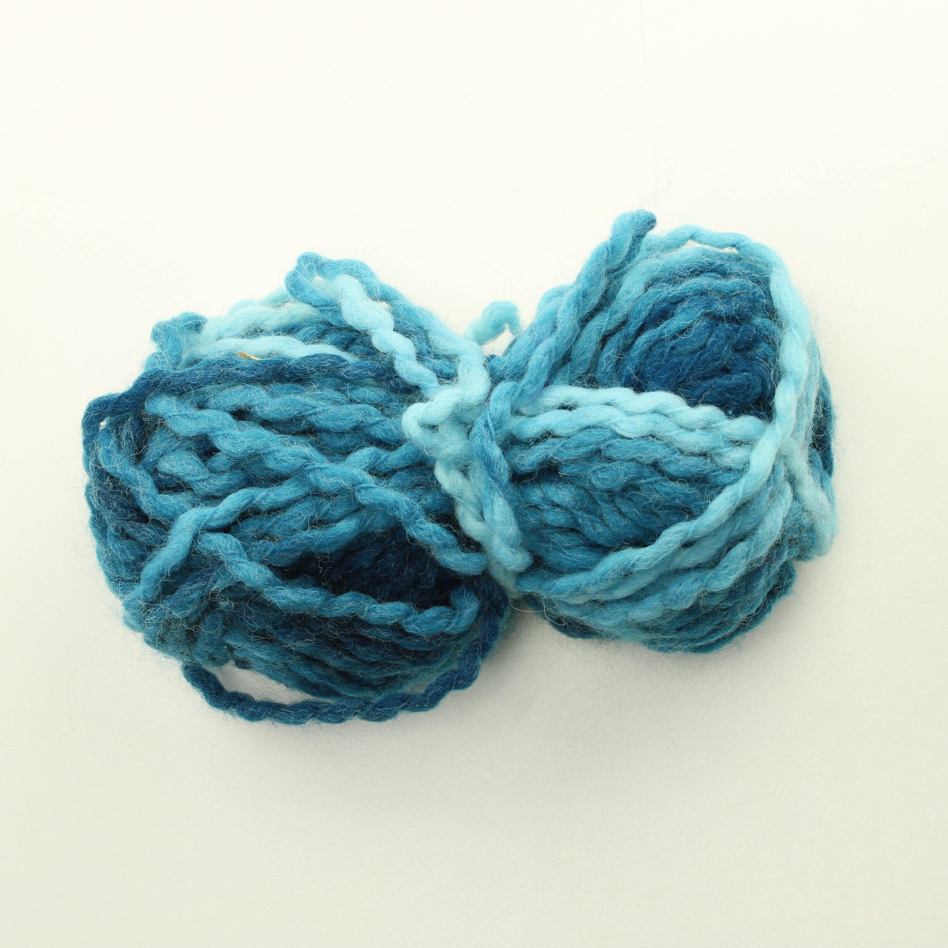 Villasekoitelanka siniturkoosi - 33g