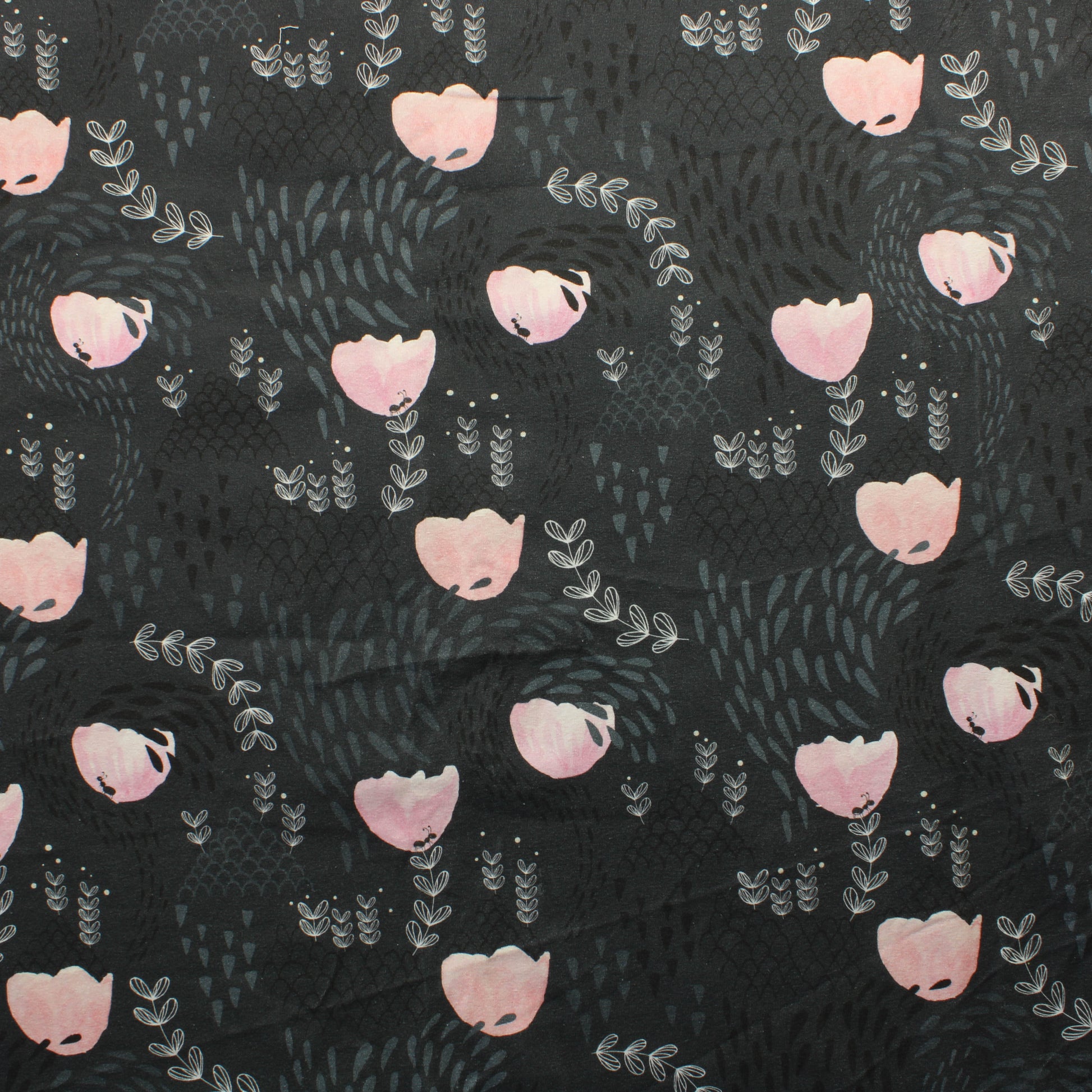 Viikuna Desing Takapihan löytöretki Trikoo - Palapaketti