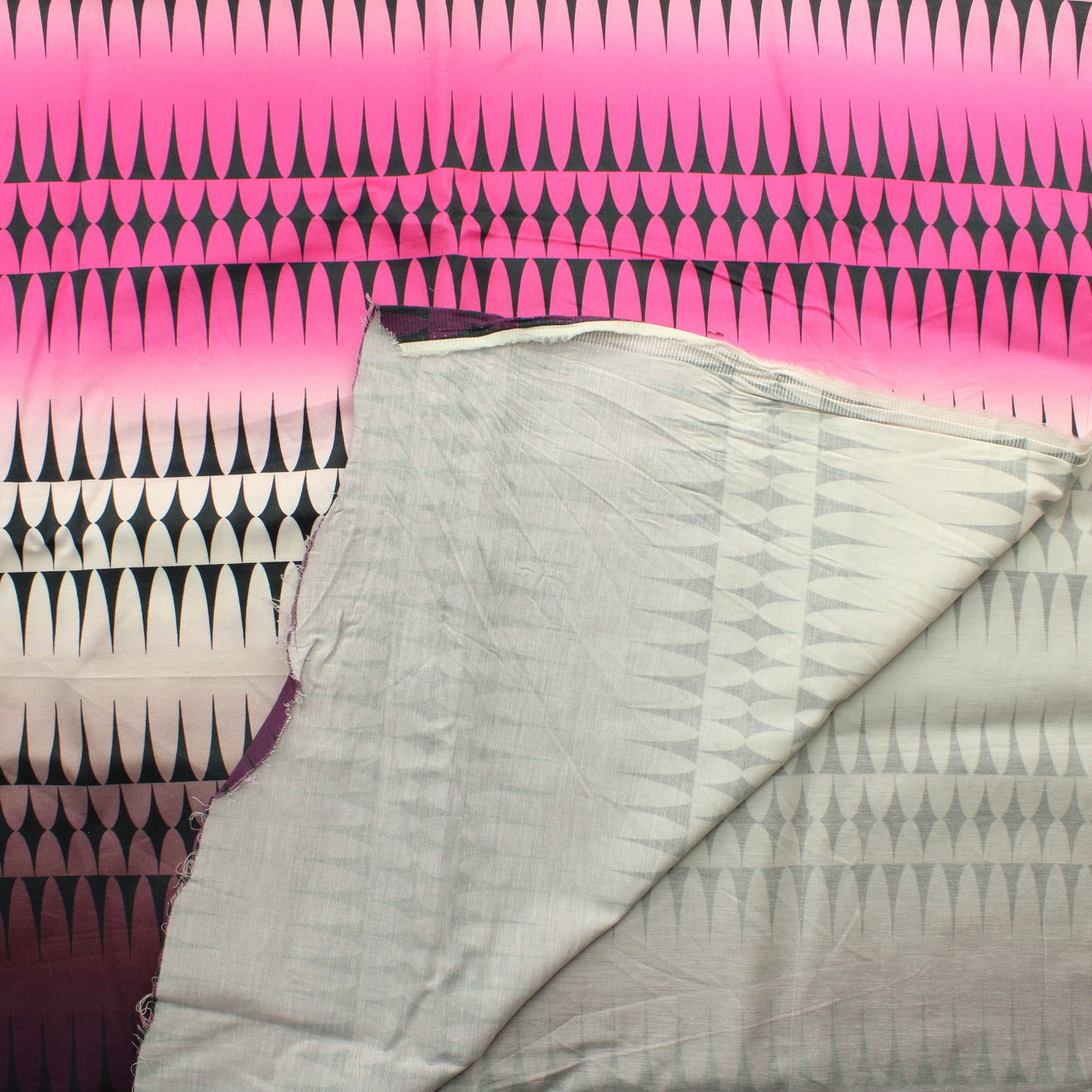 Kuviollinen Puuvillastretch - Pala