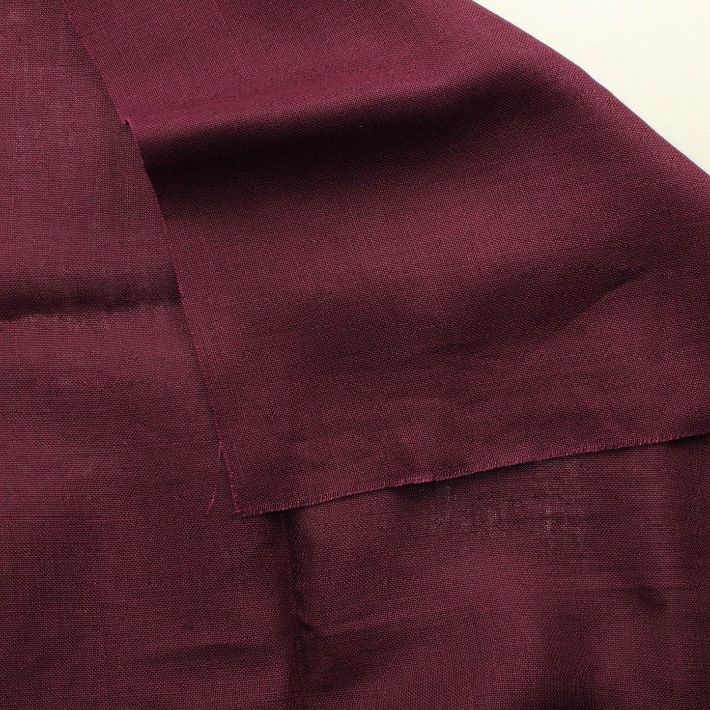 Tummanvioletti Verhokangas - Pala