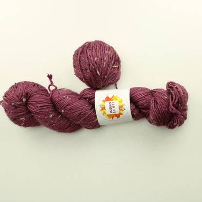 Ruskan lehti Ruskea Tweed DK Merino - punaviini vaalea  Lankapussi 56012 (150g)