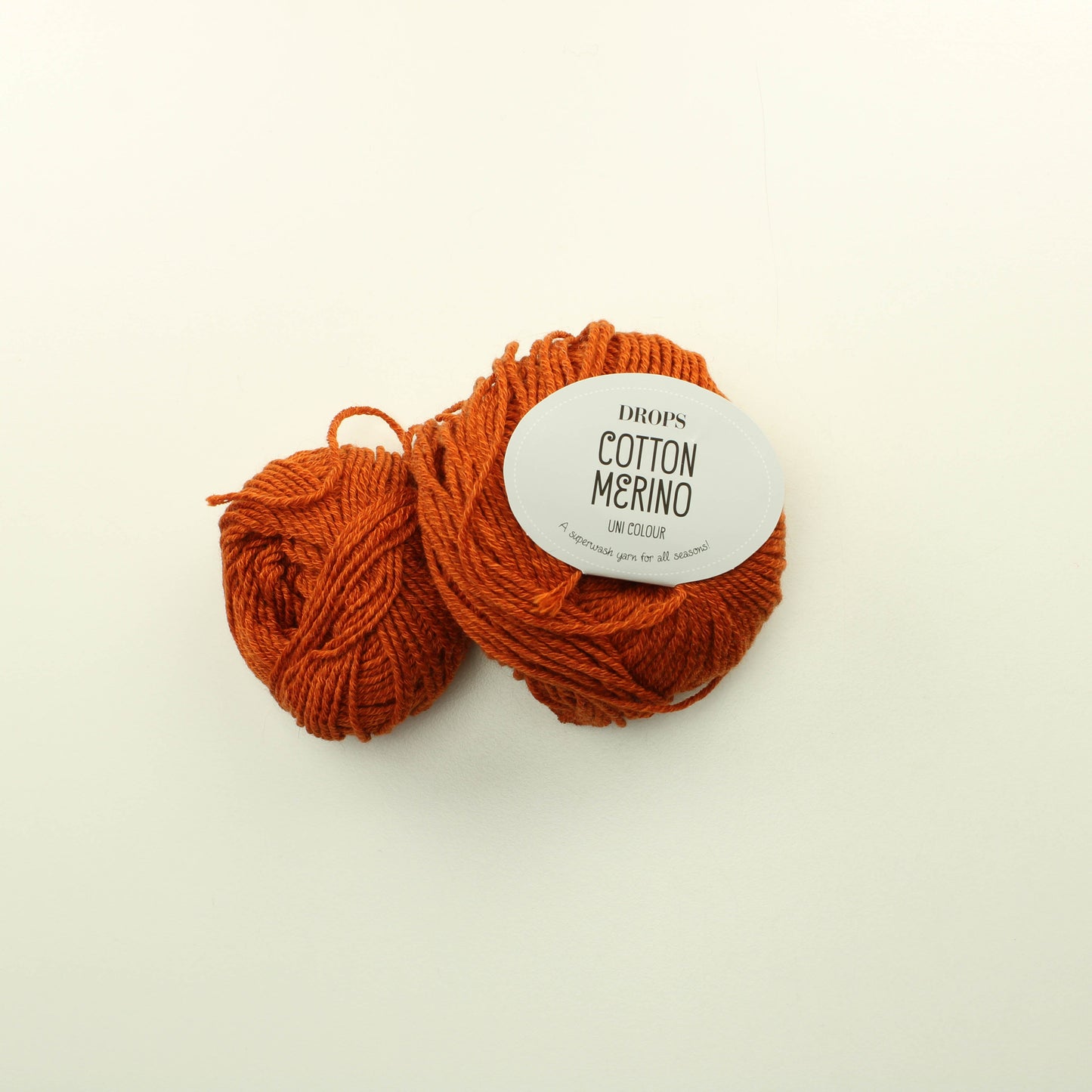 Drops Cotton Merino - 25 (70g)  Lankapussi180