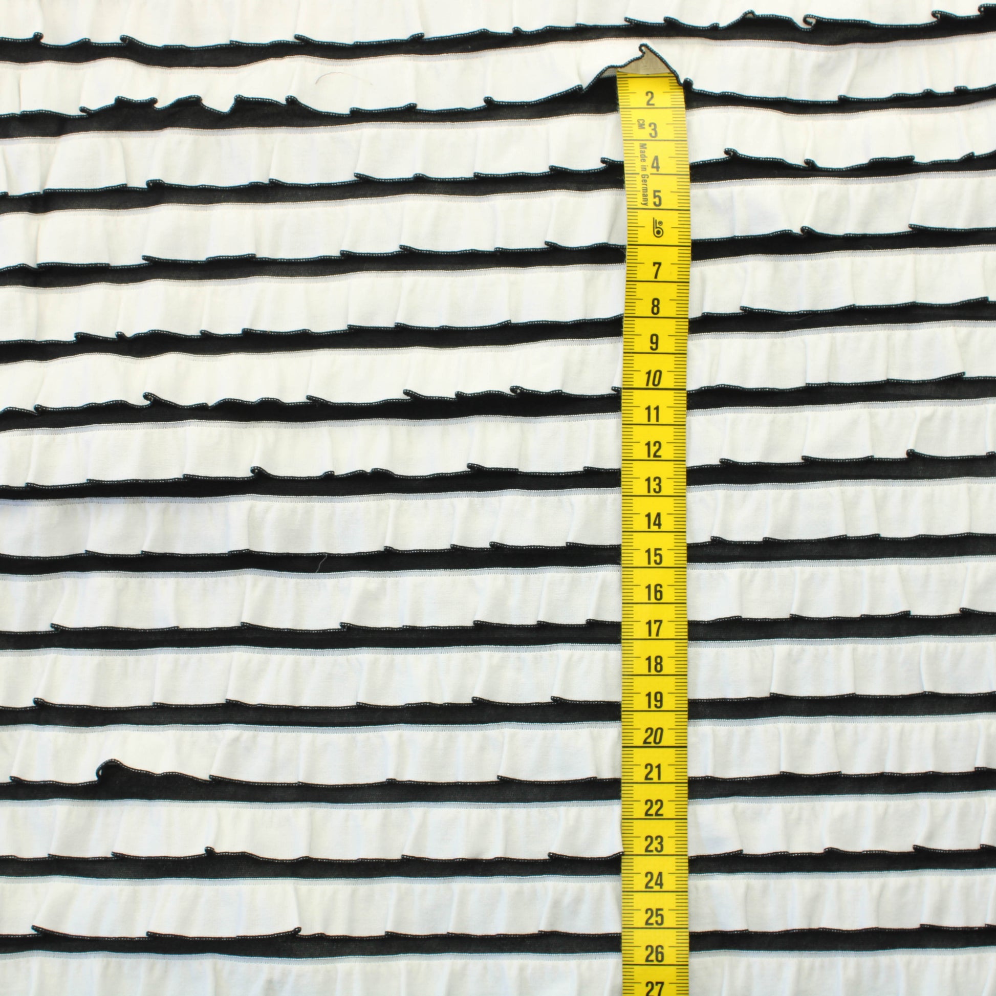 Mustavalkoinen Vaatetuskangas - Pala