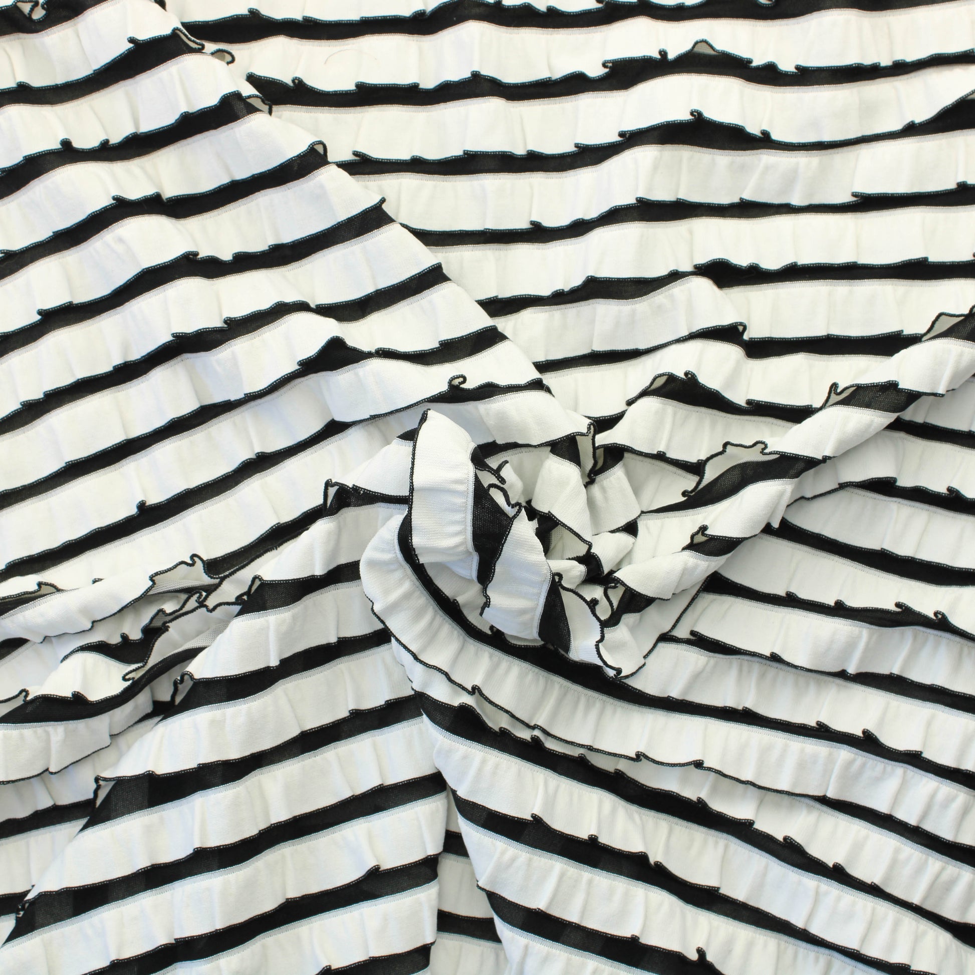 Mustavalkoinen Vaatetuskangas - Pala