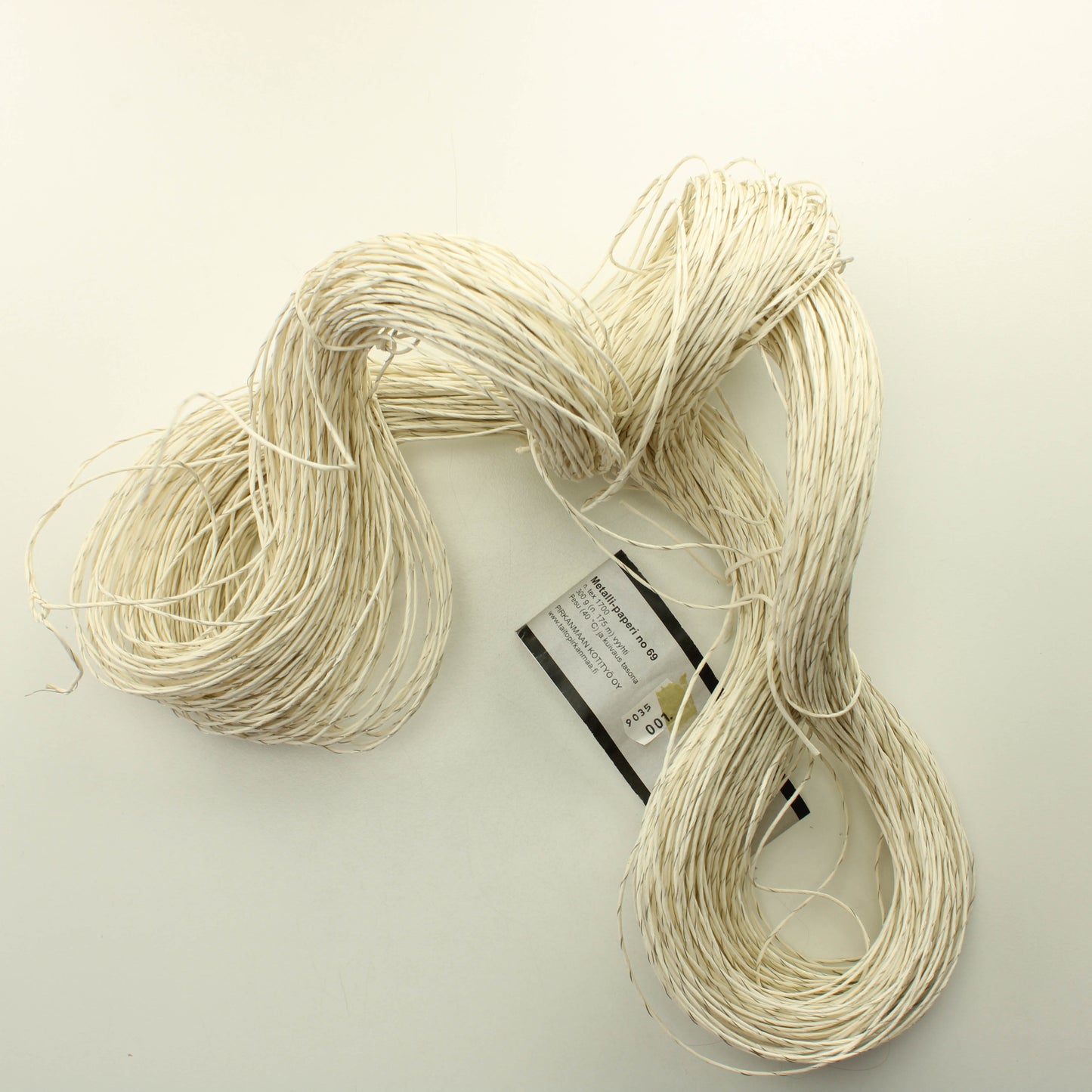 Pirkka Metalli-paperi - Luonnonvalkoinen ja hopea