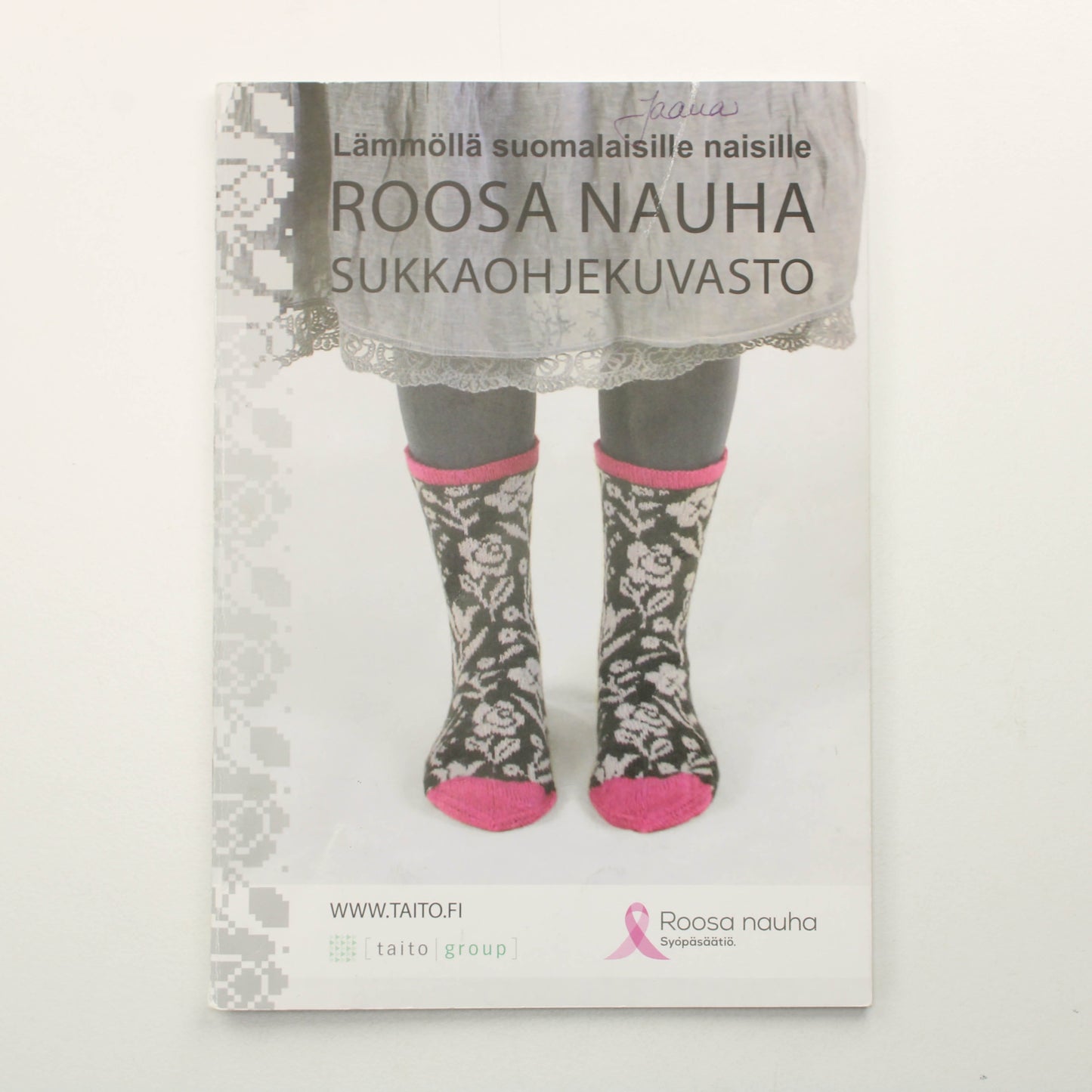 Taito Pirkanmaa: Roosa Nauha Sukkaohjekuvasto