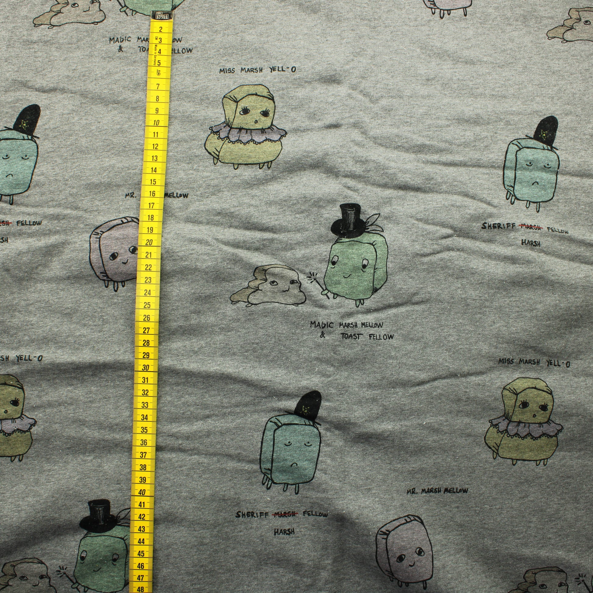 Hellin Marshmallows College - Pala