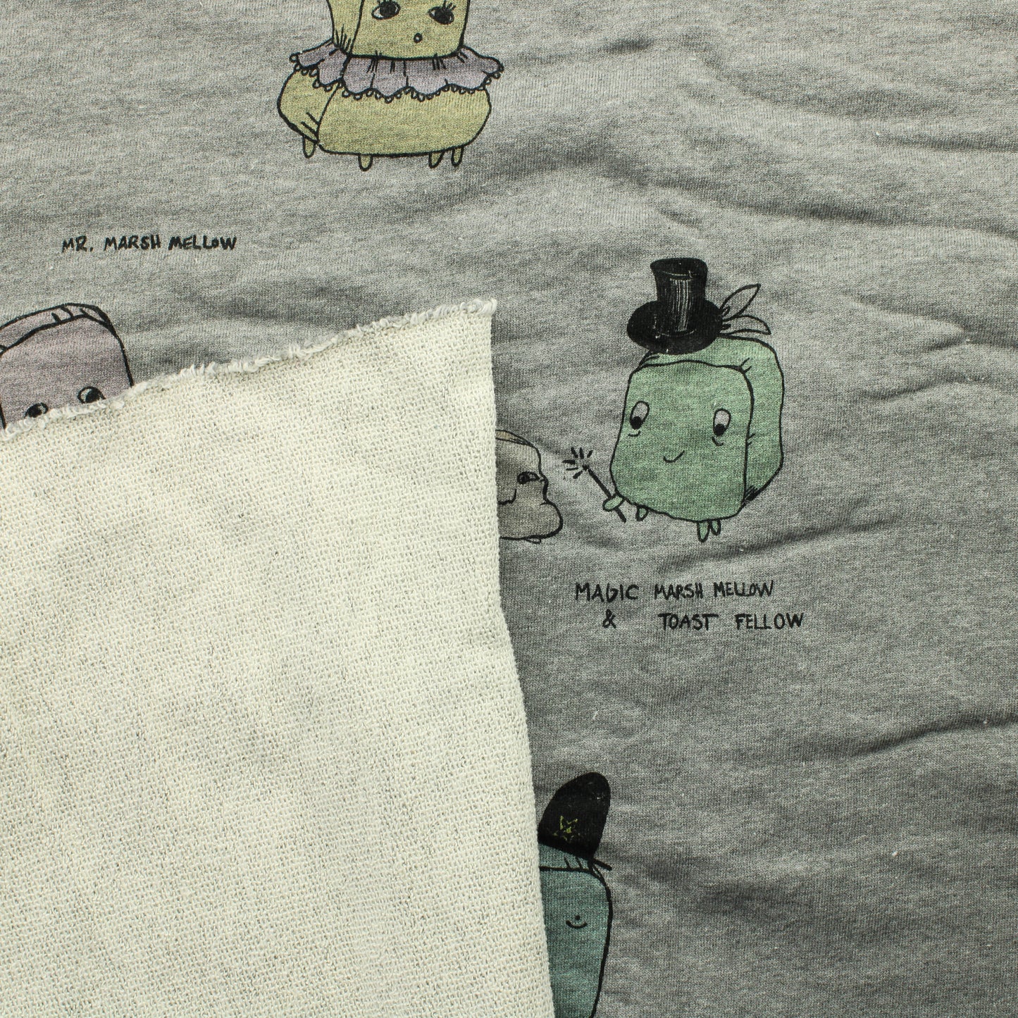 Hellin Marshmallows College - Pala