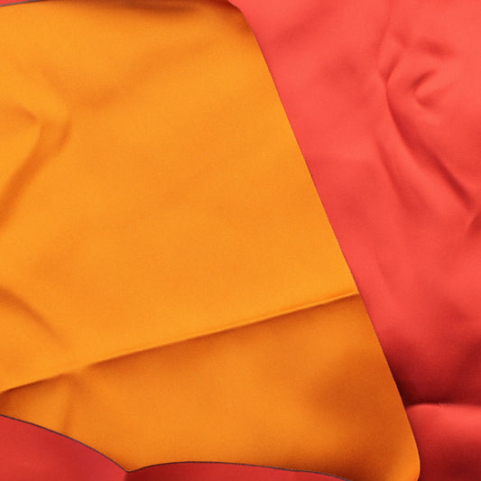 Kaksivärinen Satiinimainen Sisustuskangas - Pala