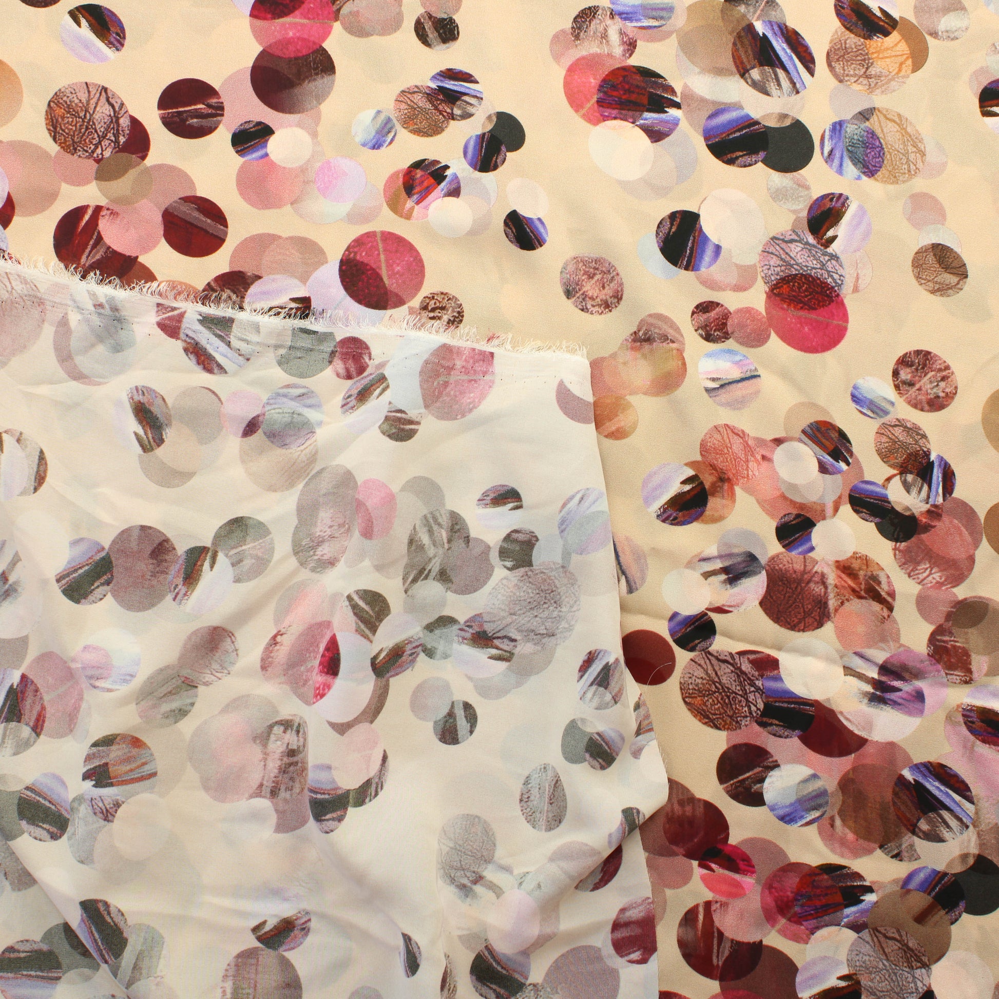 Kankaita.com Vaatetuskangas - Pala