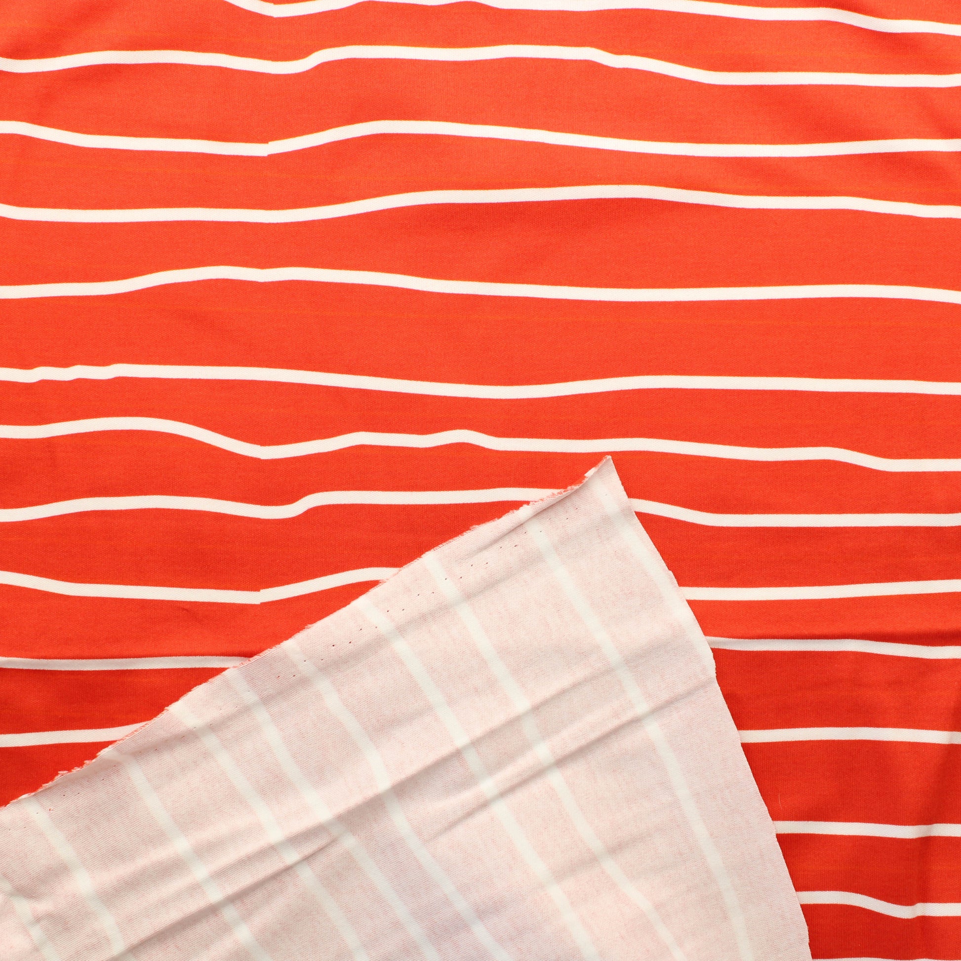 Punavalkoinen Interlocktrikoo - Pala