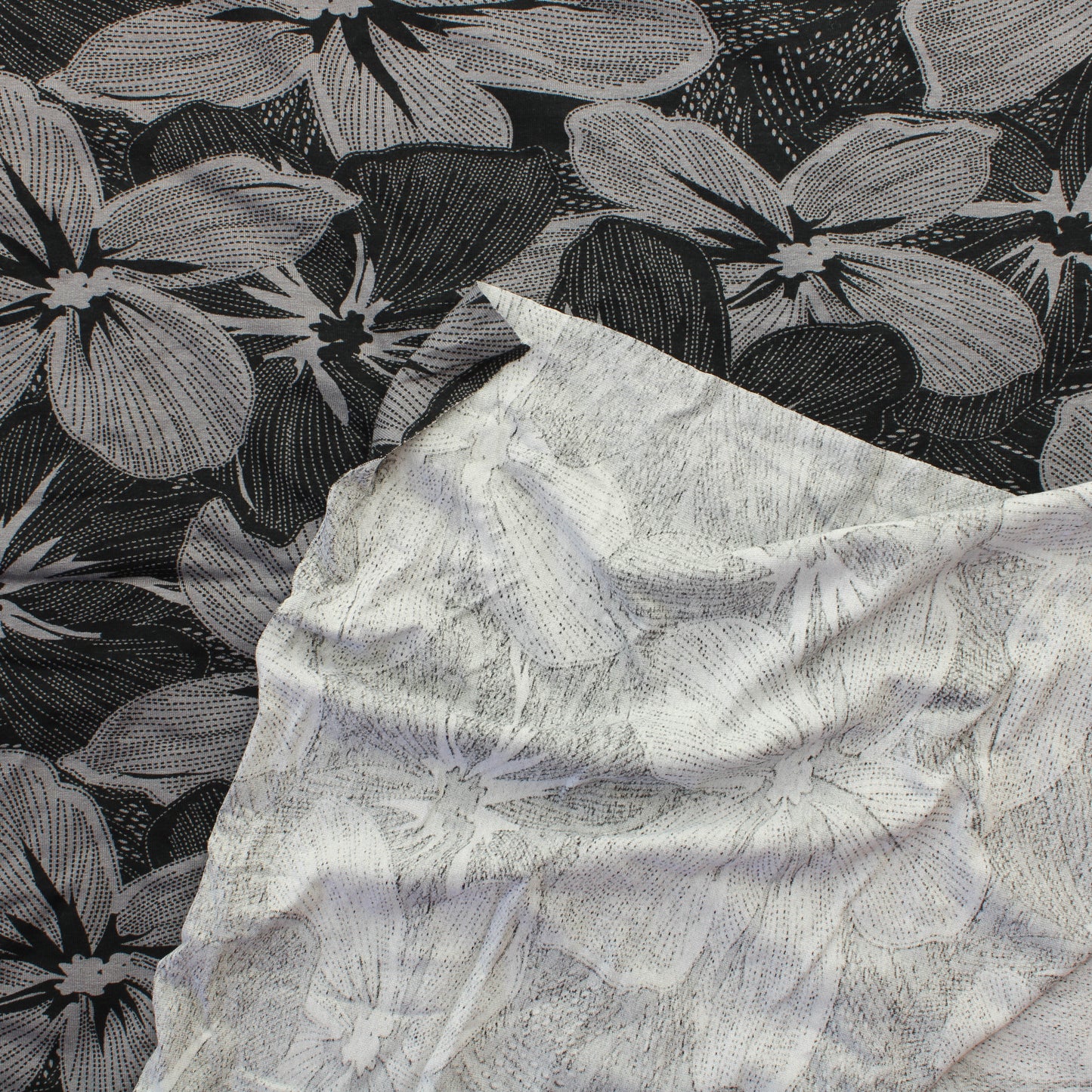 Harmaanmusta Ohut Trikoo - Pala