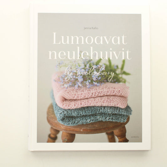Janina Kallio: Lumoavat Neulehuivit by woolenberry