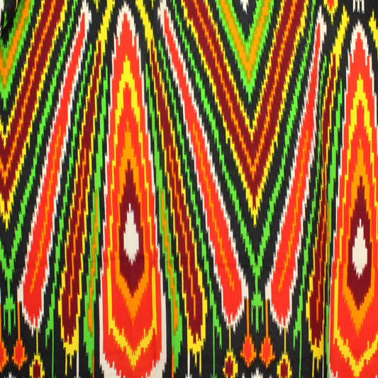 Värikäs Vaatetuskangas - Pala