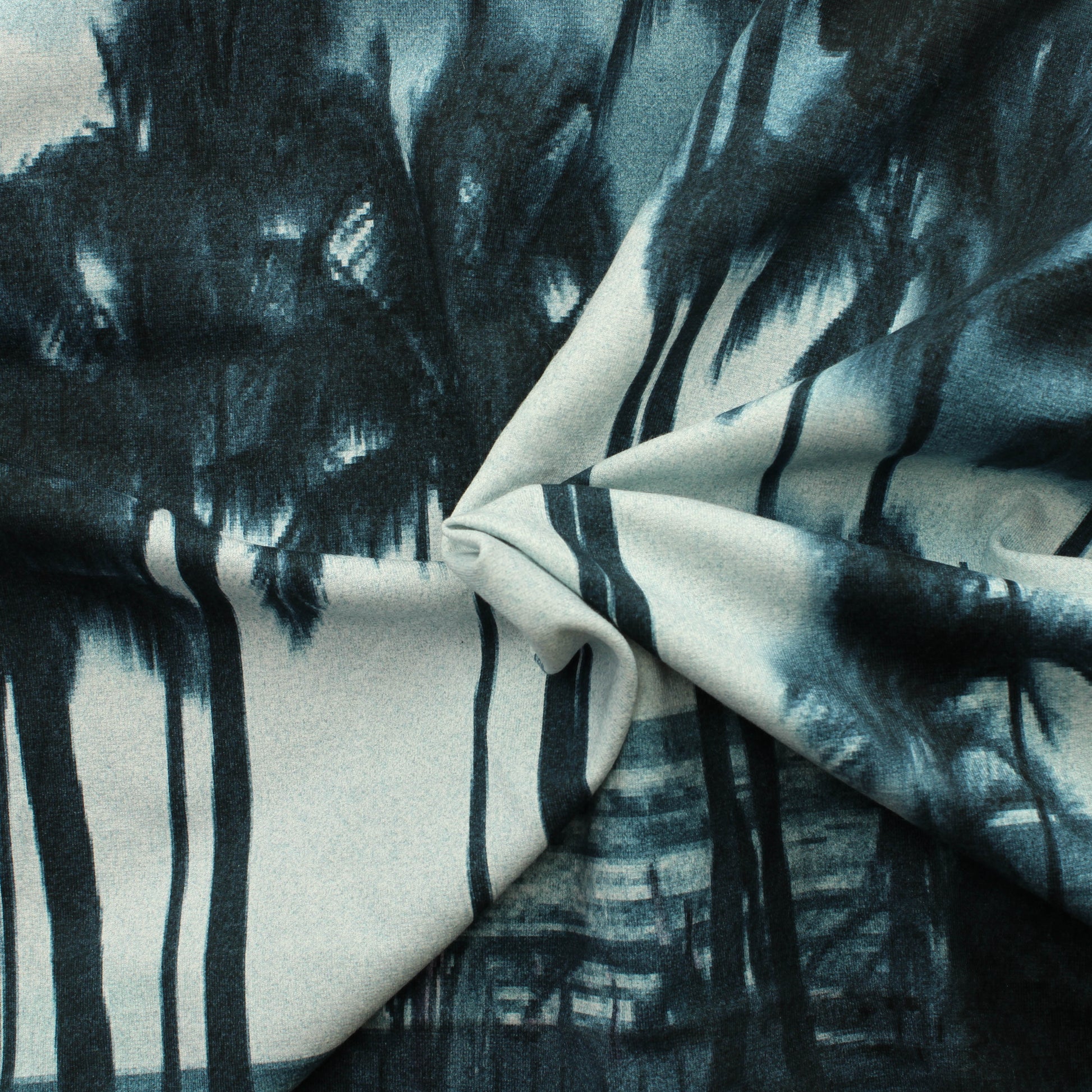 Punaista ja Palmuja Neulos - Pala