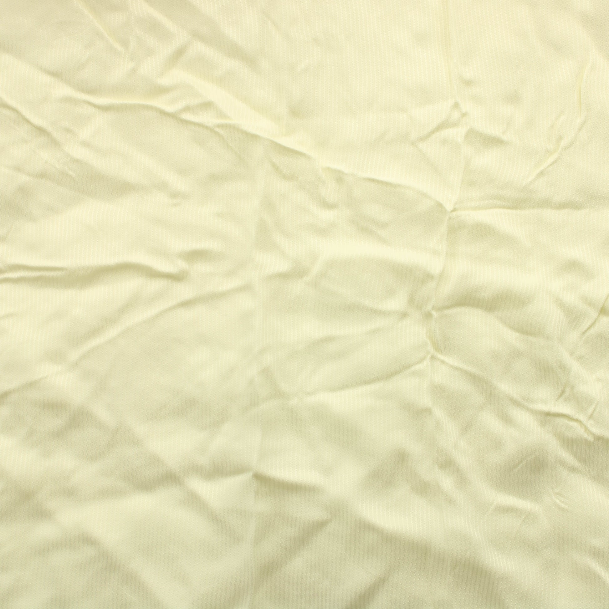 Luonnonvalkoinen pystyraitianen Vuorisatiini - Pala