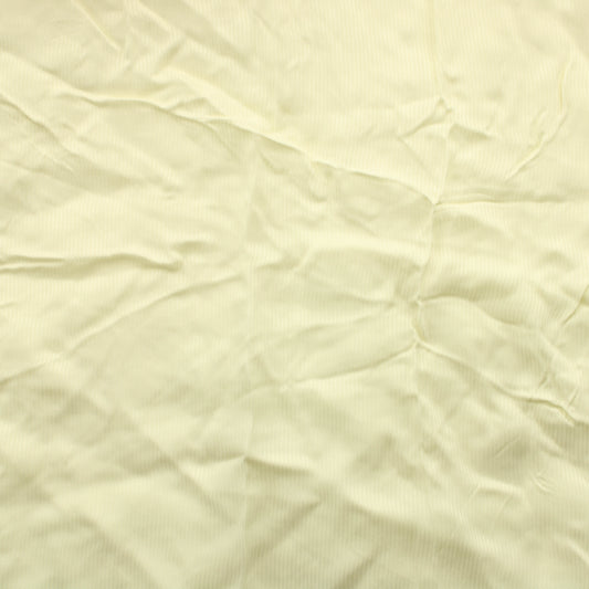 Luonnonvalkoinen pystyraitianen Vuorisatiini - Pala